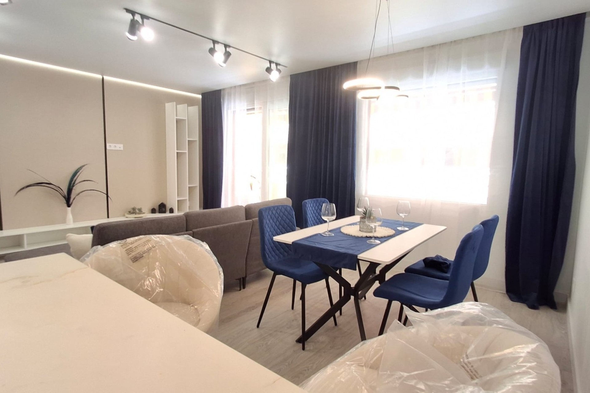 Resale - Apartment / Flat -
Torrevieja - Playa Acequion