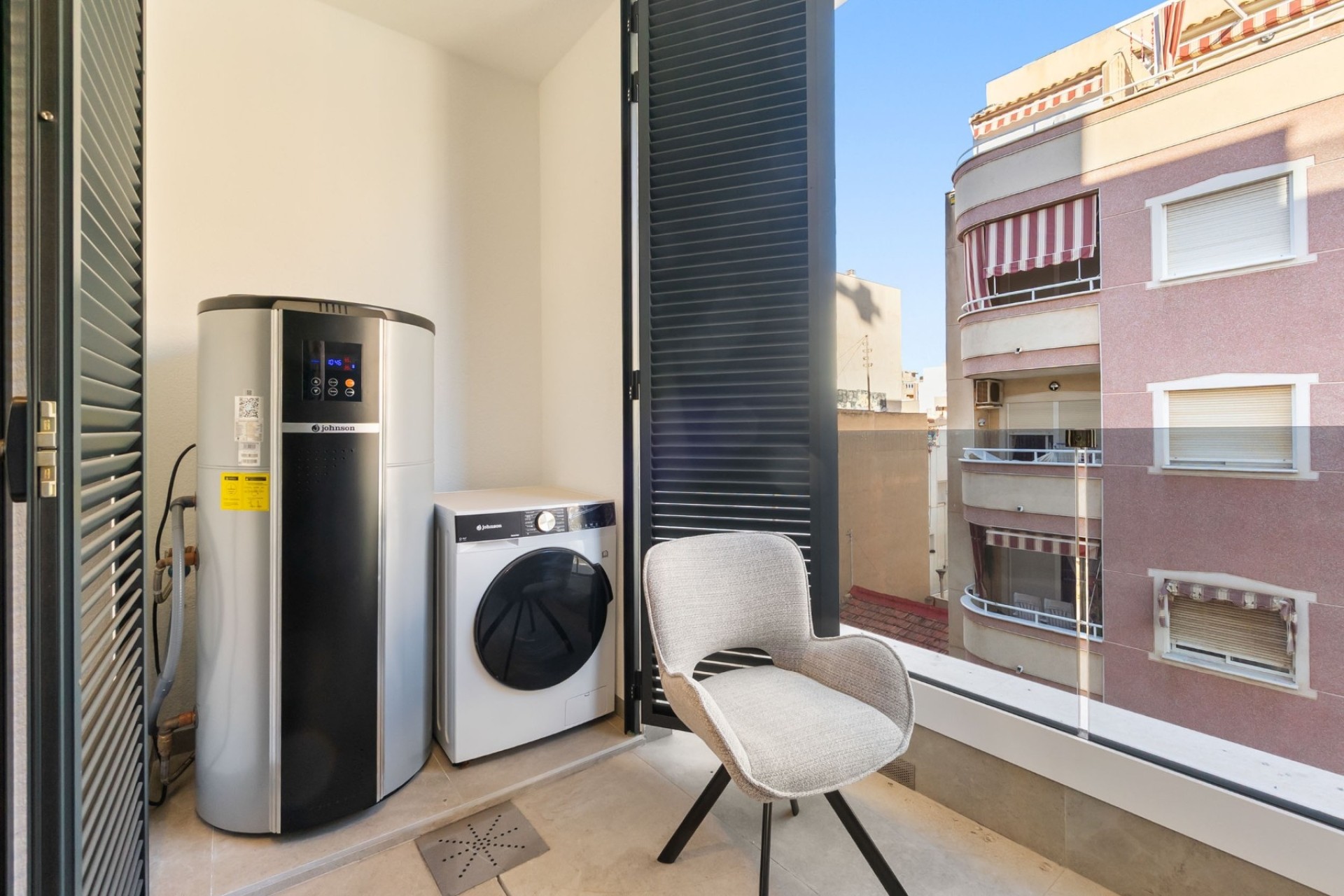 Resale - Apartment / Flat -
Torrevieja - Playa de El Cura