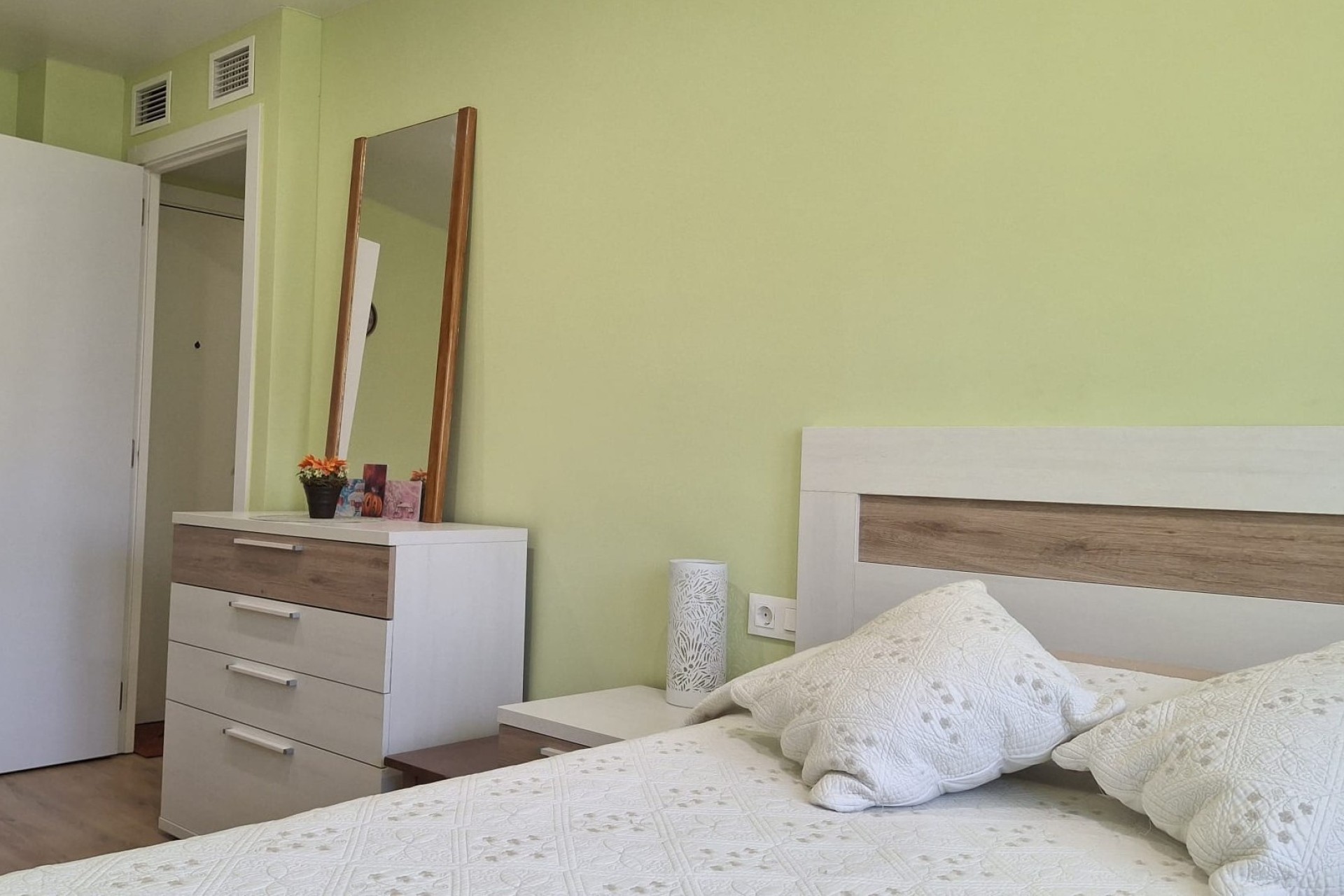 Resale - Apartment / Flat -
Torrevieja - Playa de El Cura