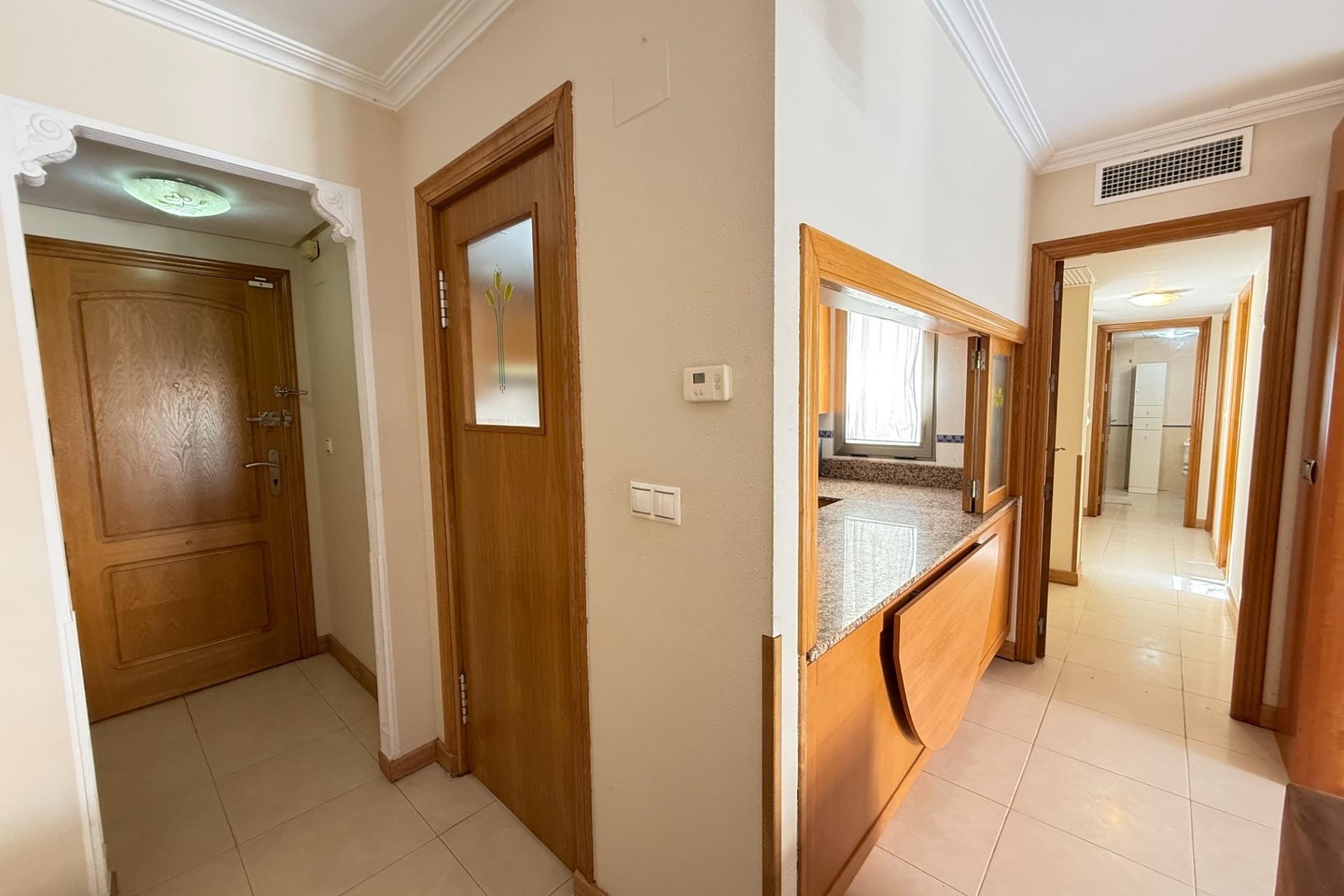 Resale - Apartment / Flat -
Torrevieja - Playa de los Locos