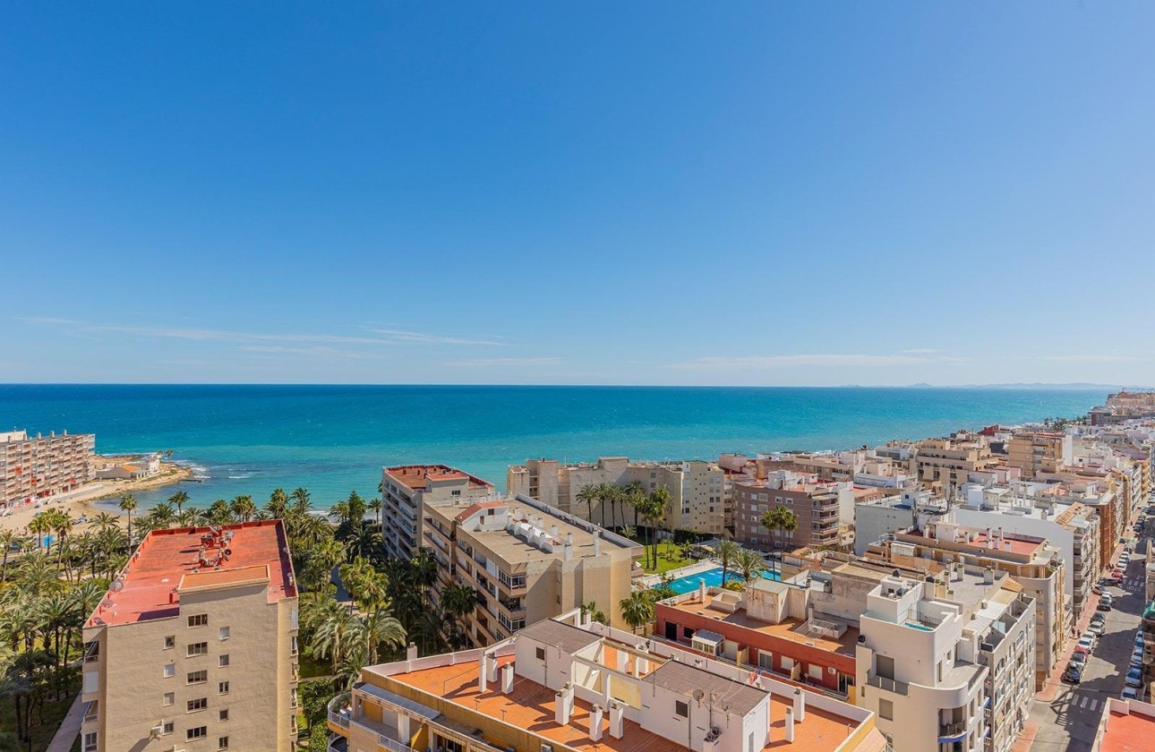 Resale - Apartment / Flat -
Torrevieja - Playa de los Locos
