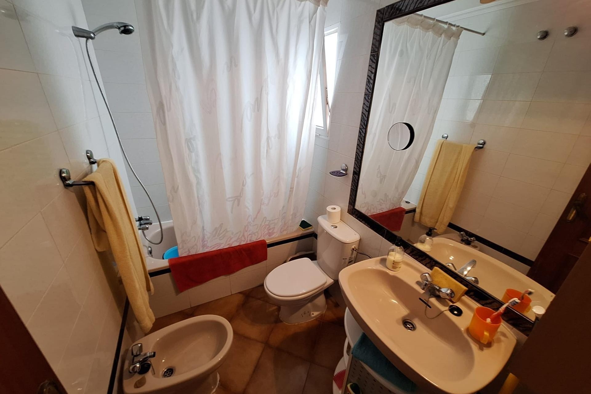 Resale - Apartment / Flat -
Torrevieja - Playa de los Locos