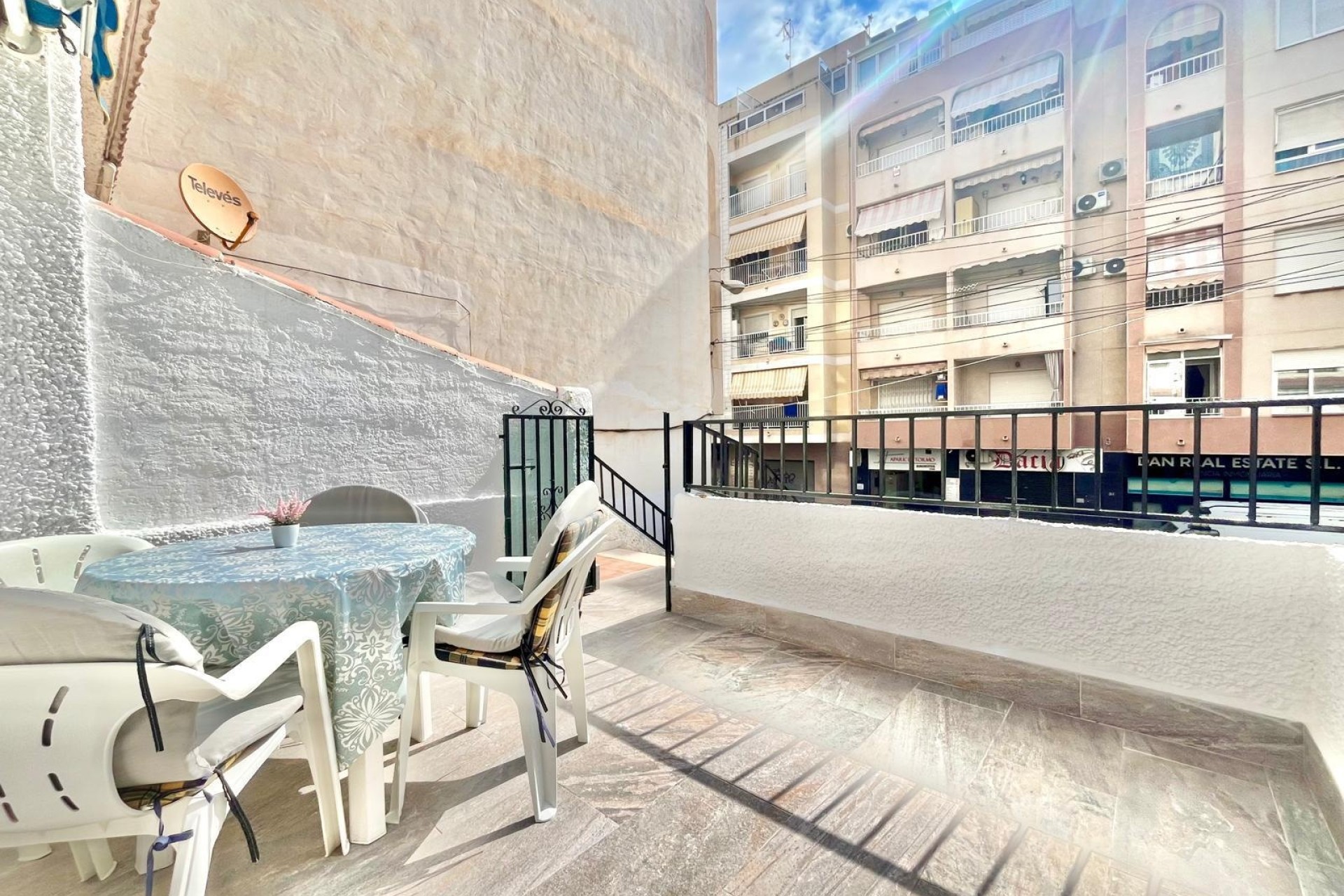 Resale - Apartment / Flat -
Torrevieja - Playa de los Locos