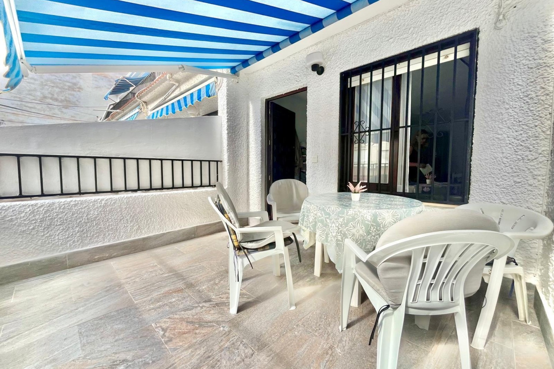 Resale - Apartment / Flat -
Torrevieja - Playa de los Locos