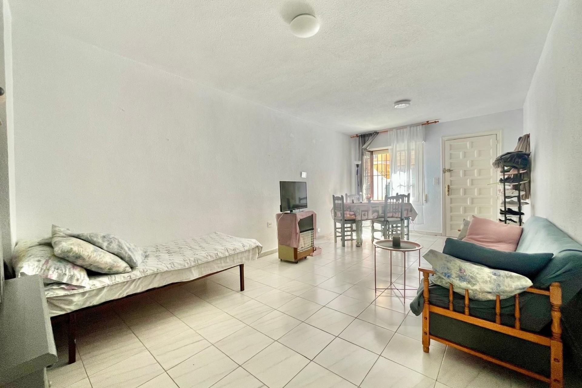 Resale - Apartment / Flat -
Torrevieja - Playa de los Locos