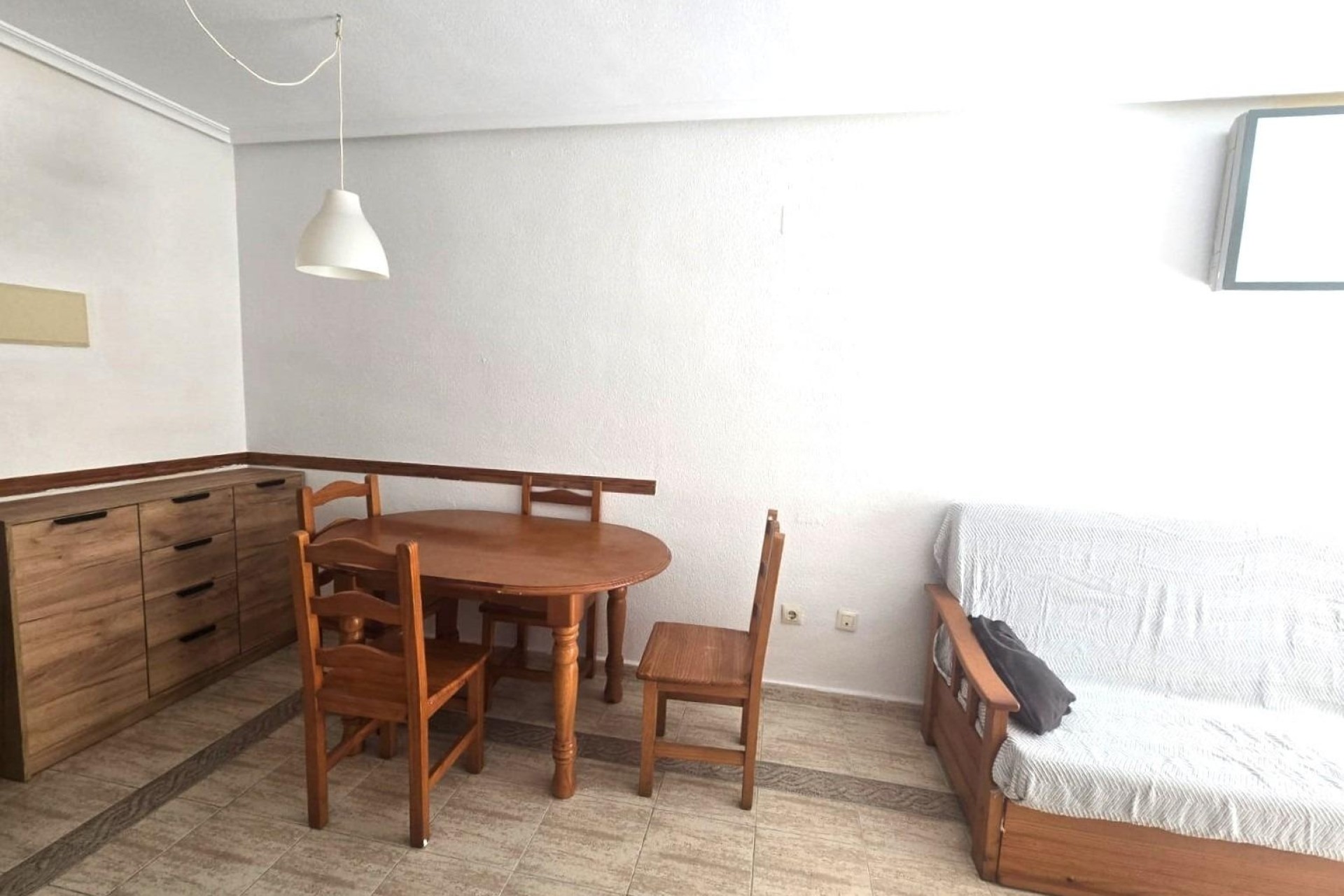 Resale - Apartment / Flat -
Torrevieja - Playa de los Locos