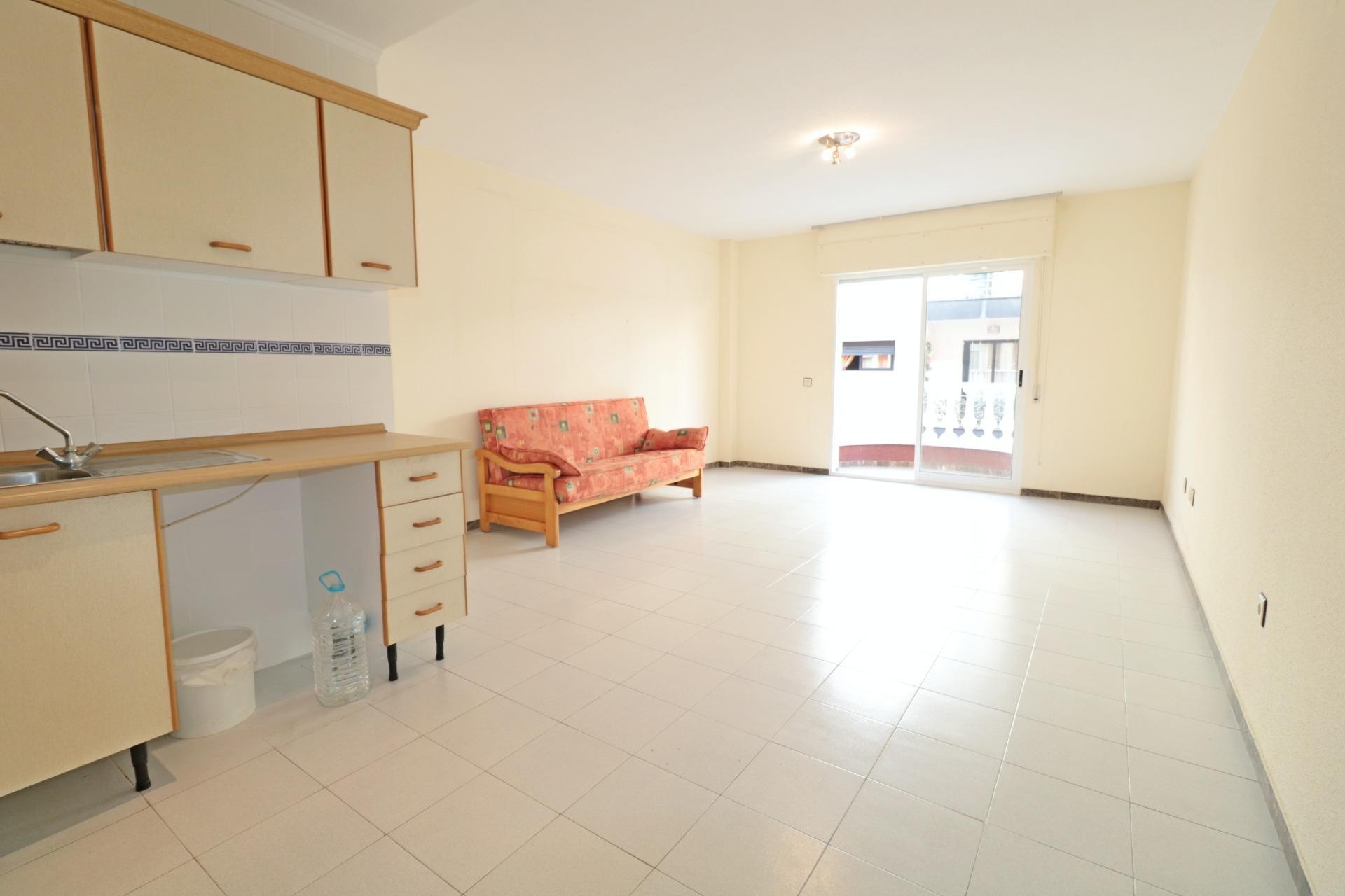 Resale - Apartment / Flat -
Torrevieja - Playa de los Locos