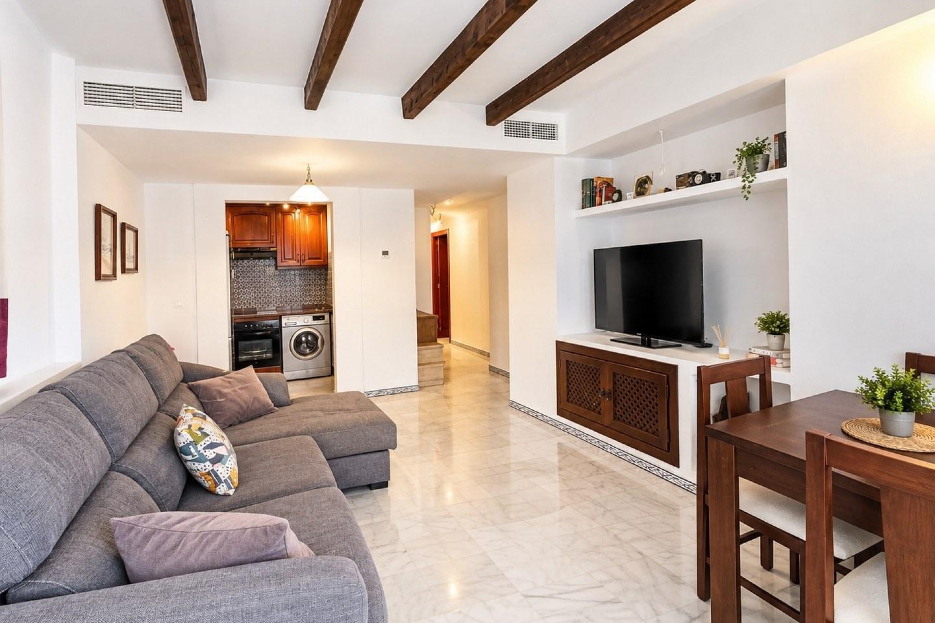 Resale - Apartment / Flat -
Torrevieja - Playa de los Locos