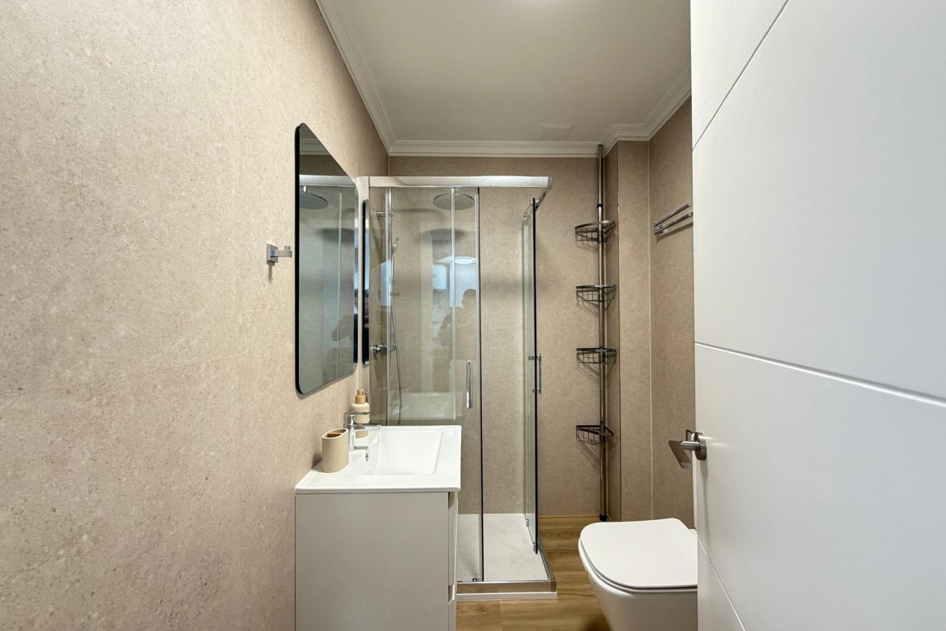 Resale - Apartment / Flat -
Torrevieja - Playa de los Locos