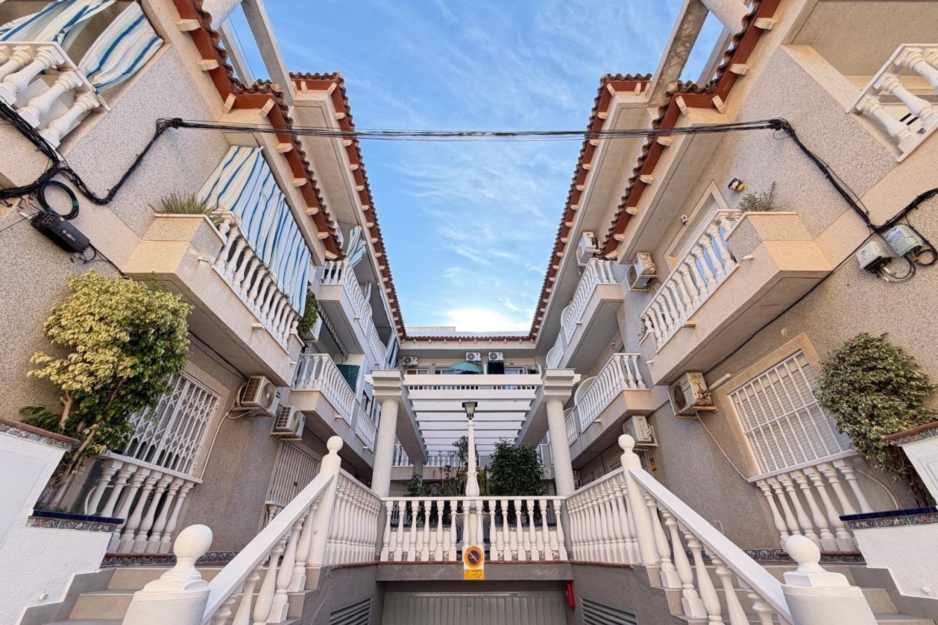 Resale - Apartment / Flat -
Torrevieja - Playa de los Locos