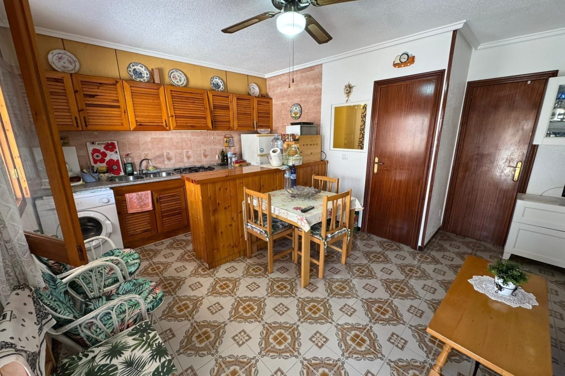Resale - Apartment / Flat -
Torrevieja - Playa de los Naufragos