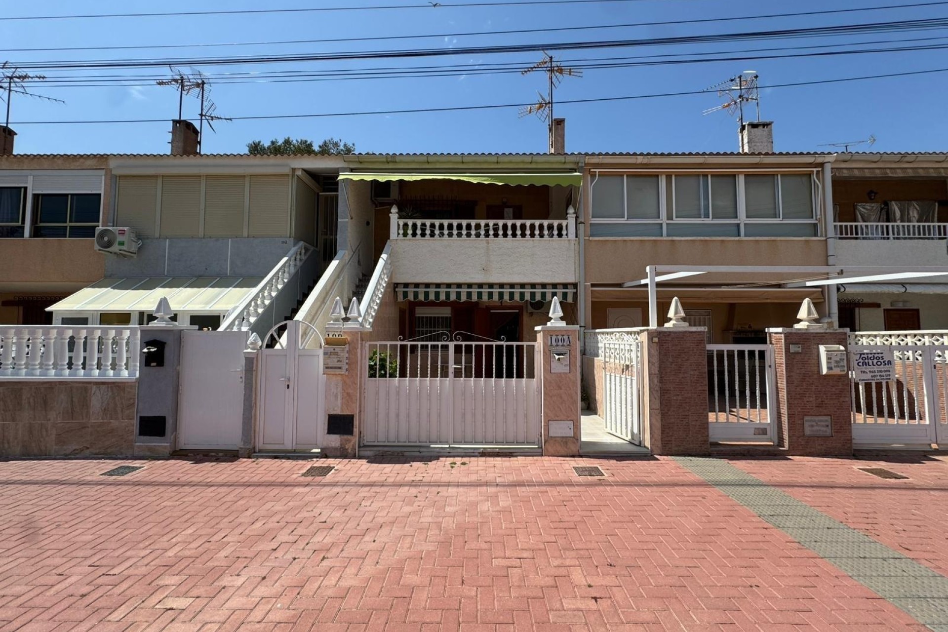 Resale - Apartment / Flat -
Torrevieja - Playa de los Naufragos