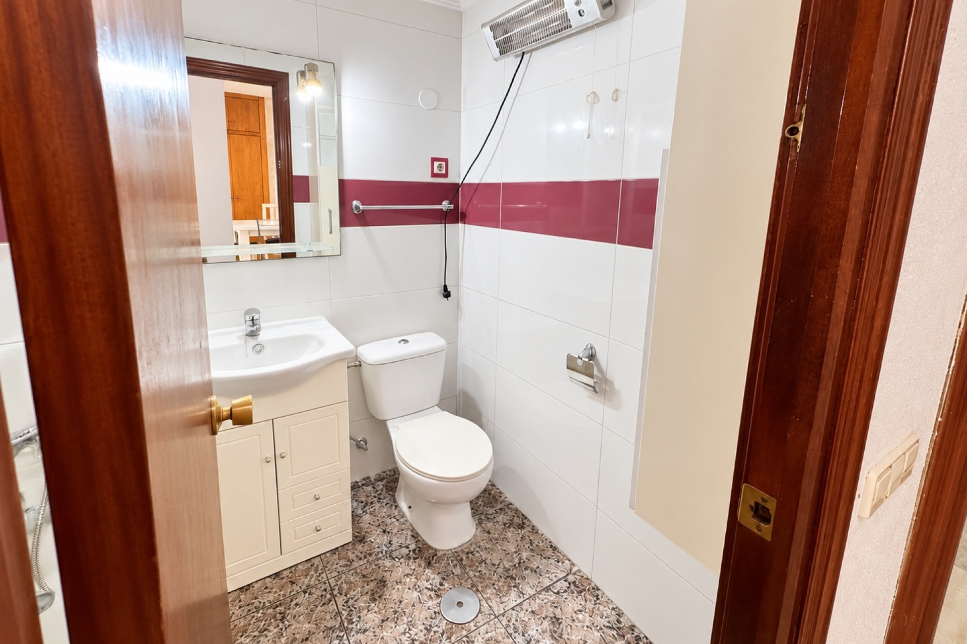 Resale - Apartment / Flat -
Torrevieja - Playa de los Naufragos
