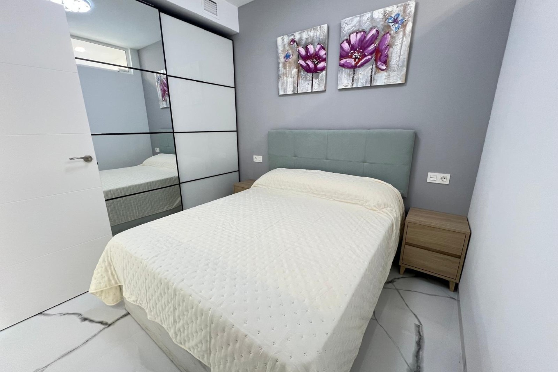 Resale - Apartment / Flat -
Torrevieja - Playa del Cura