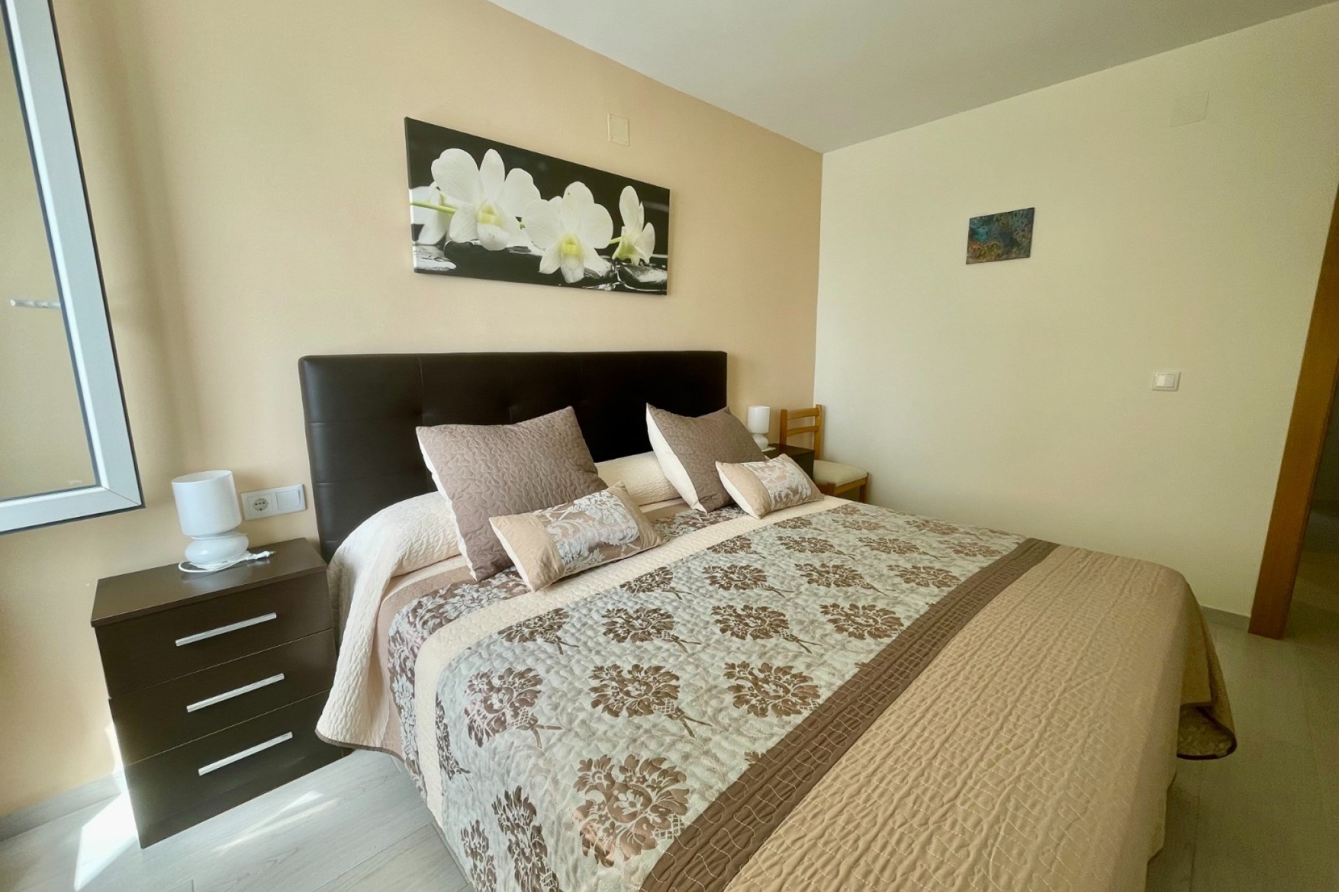 Resale - Apartment / Flat -
Torrevieja - Playa del Cura