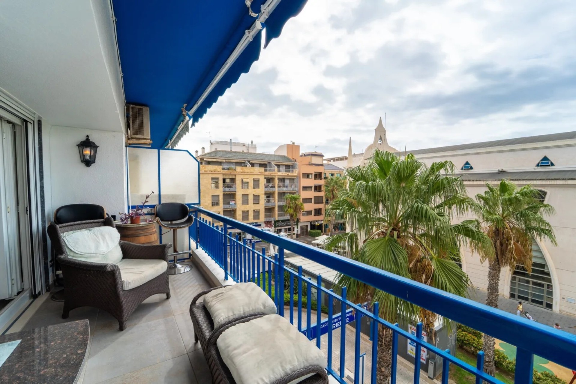 Resale - Apartment / Flat -
Torrevieja - Playa Del Cura