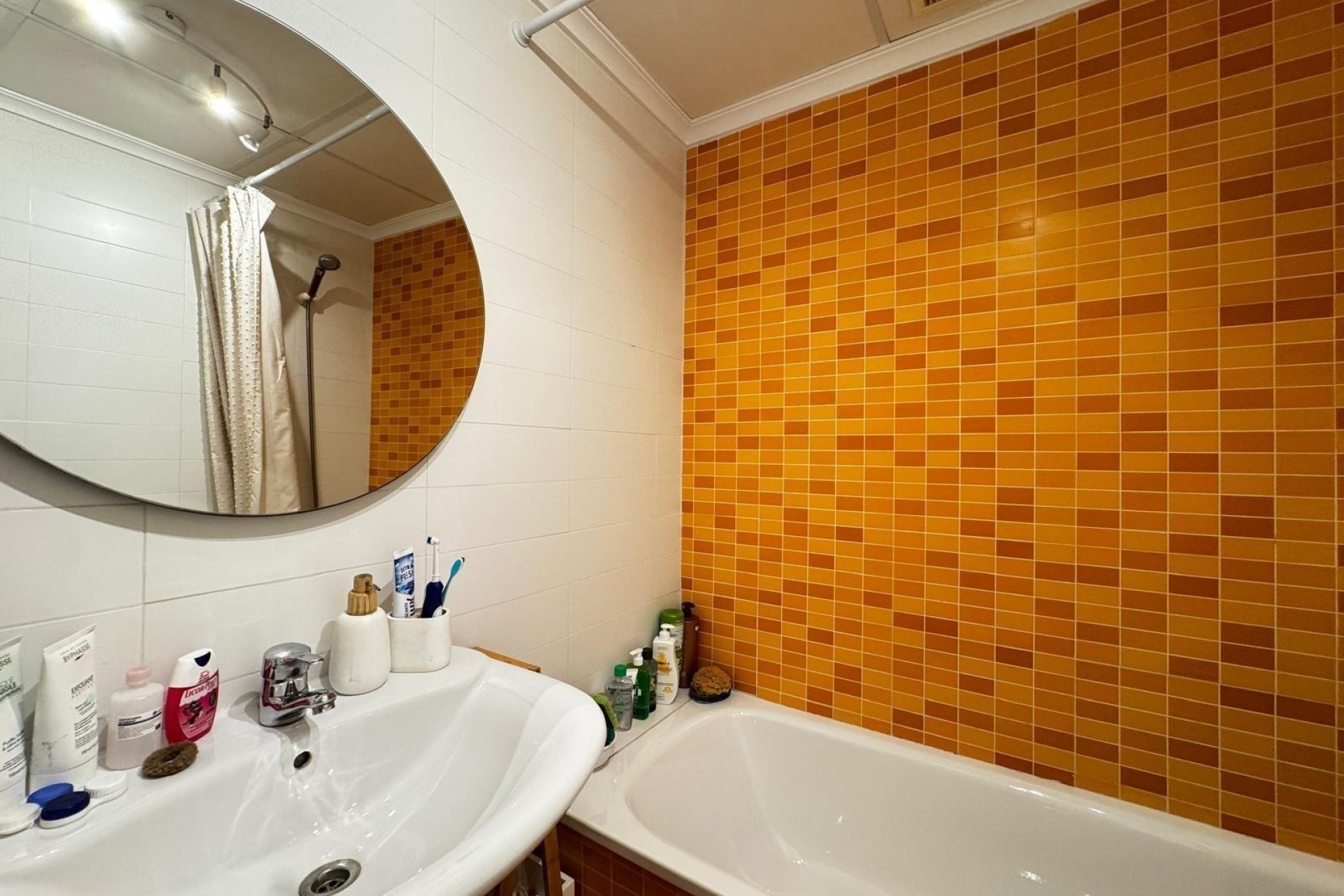 Resale - Apartment / Flat -
Torrevieja - Playa del Cura
