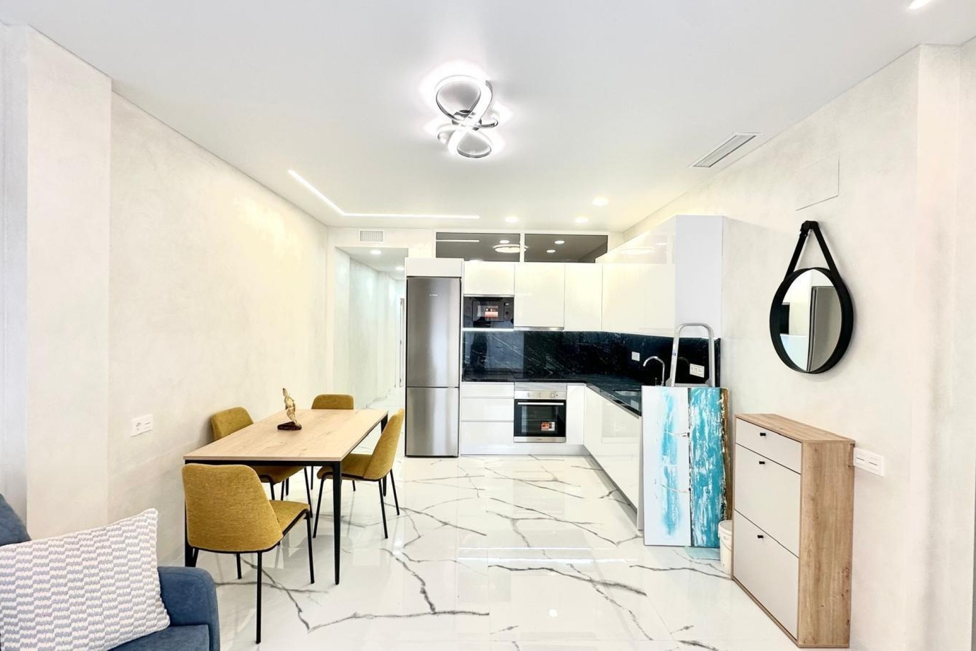 Resale - Apartment / Flat -
Torrevieja - Playa del Cura