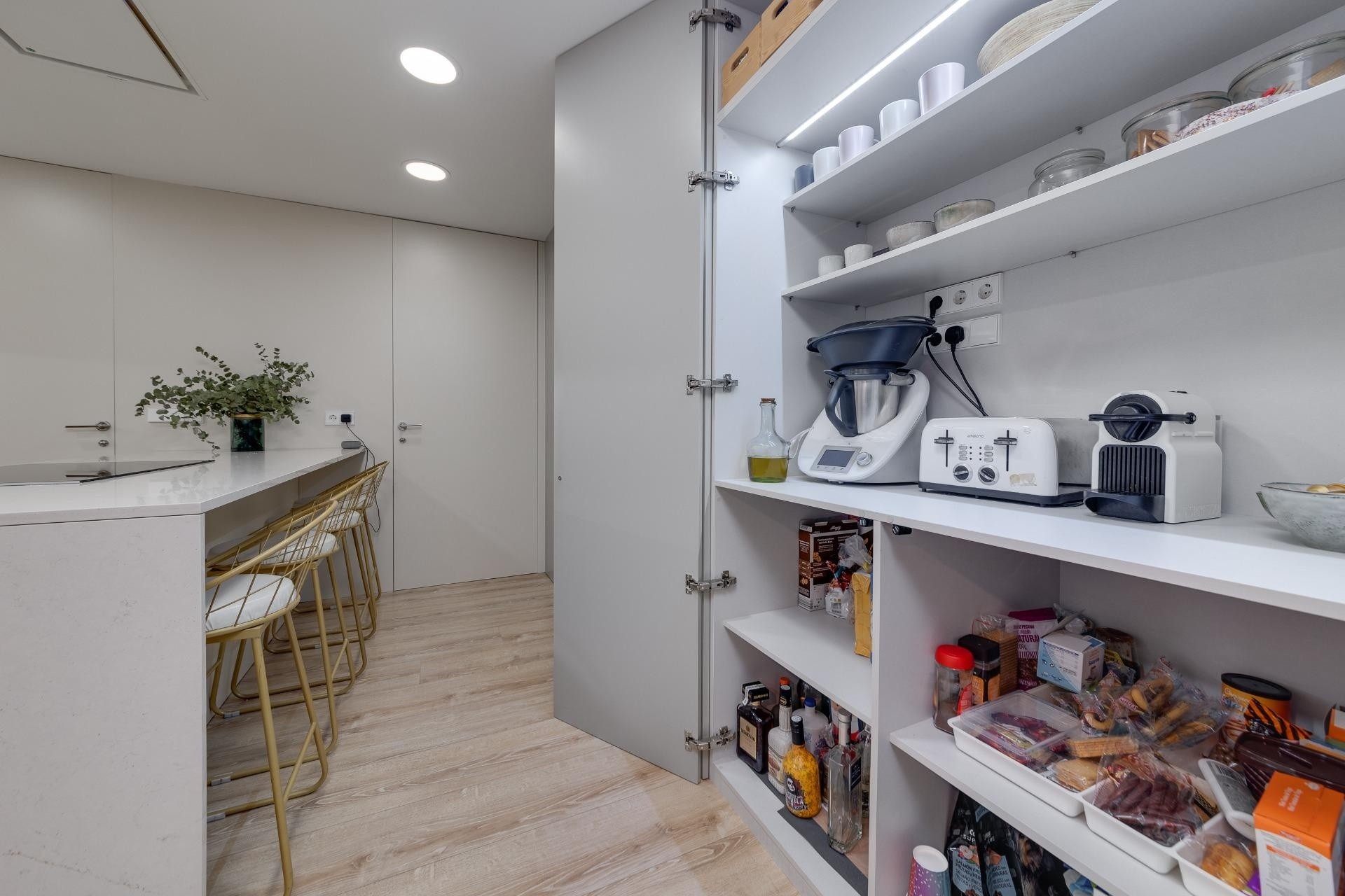 Resale - Apartment / Flat -
Torrevieja - Playa del Cura