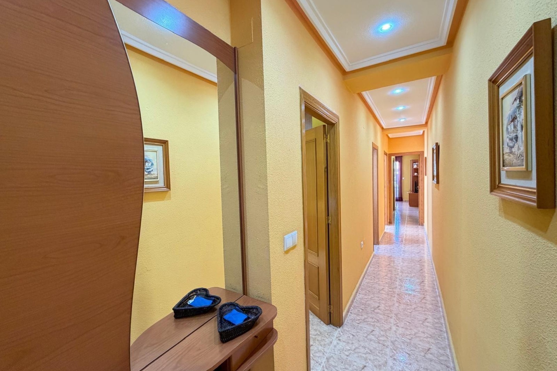 Resale - Apartment / Flat -
Torrevieja - Playa del Cura