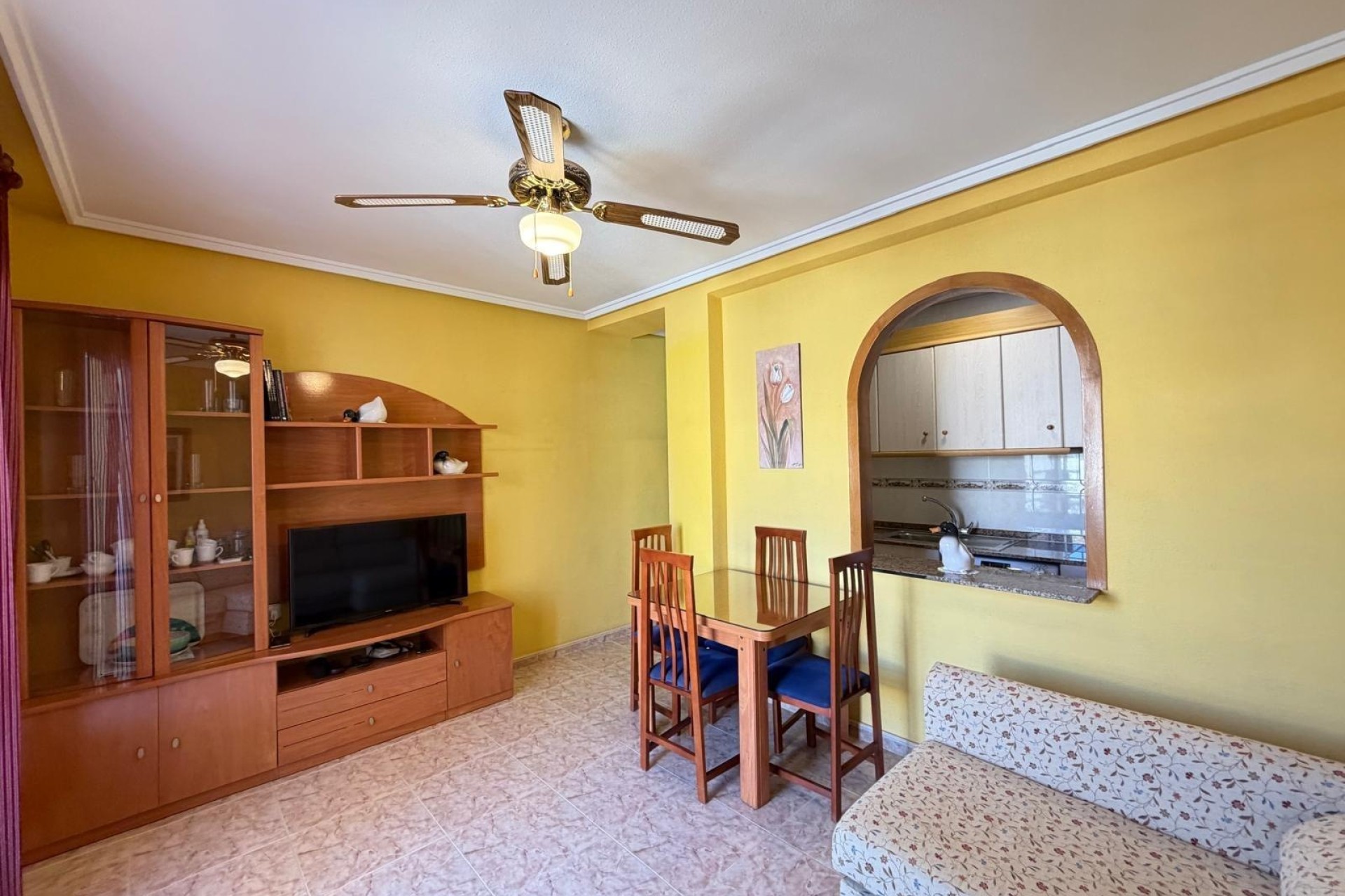 Resale - Apartment / Flat -
Torrevieja - Playa del Cura