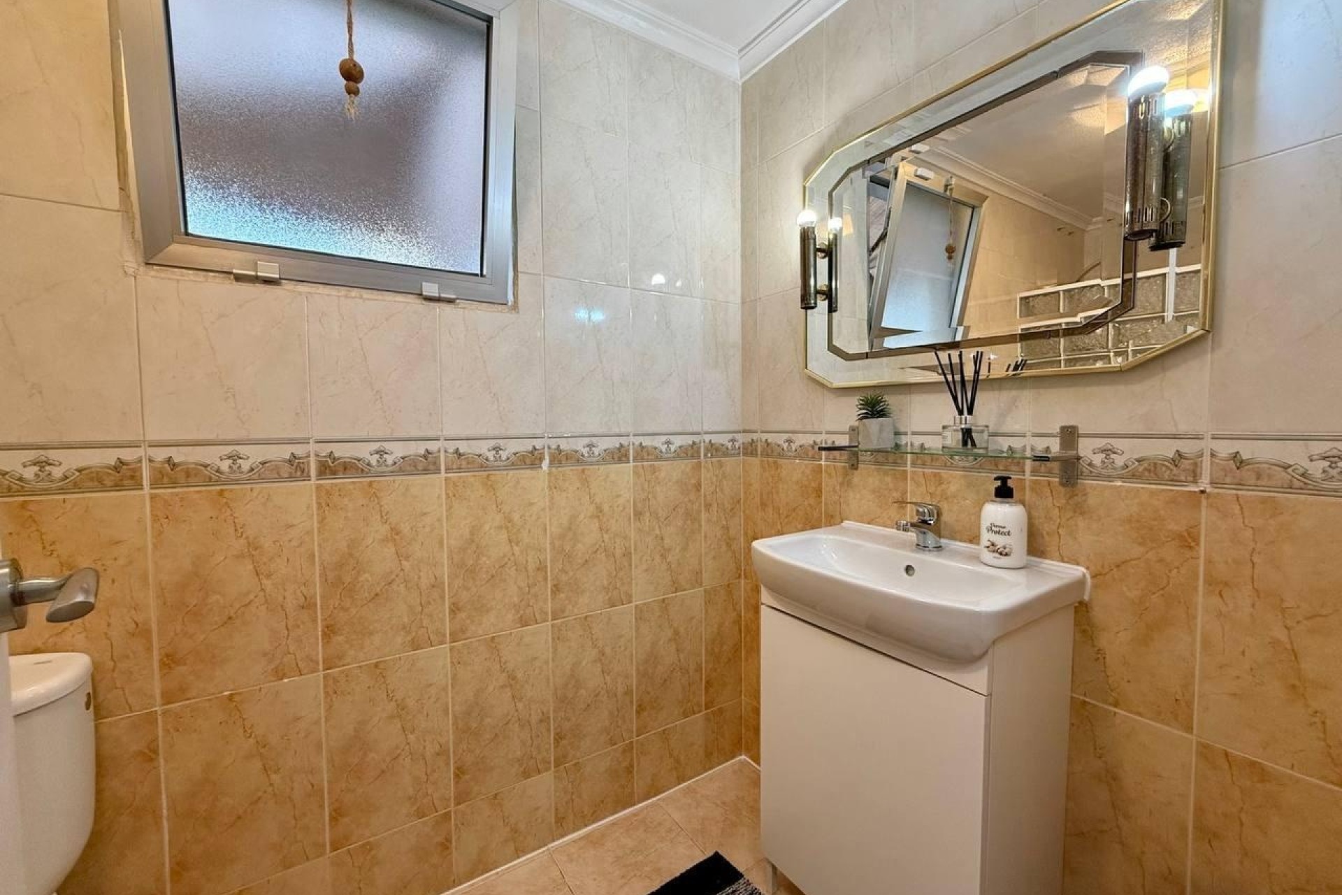 Resale - Apartment / Flat -
Torrevieja - Playa del Cura