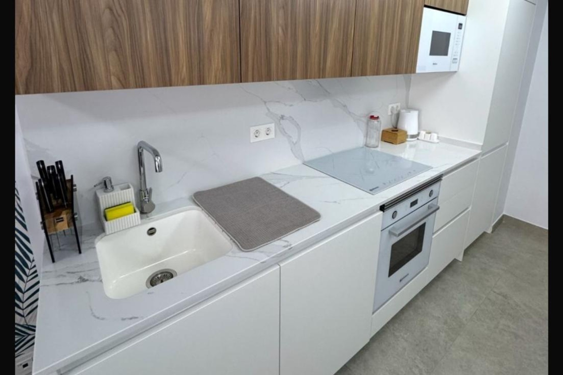 Resale - Apartment / Flat -
Torrevieja - Playa del Cura