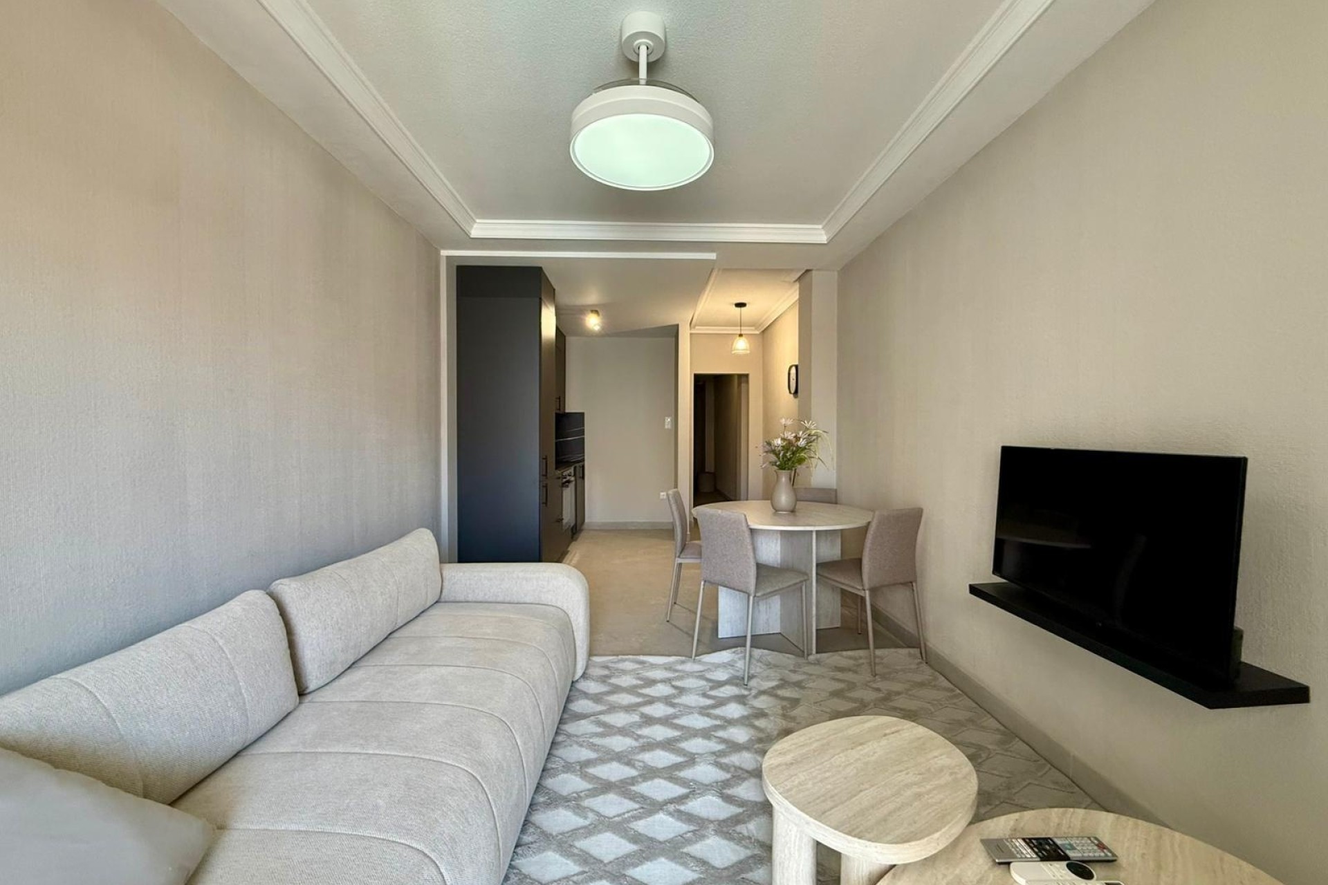 Resale - Apartment / Flat -
Torrevieja - Playa del Cura