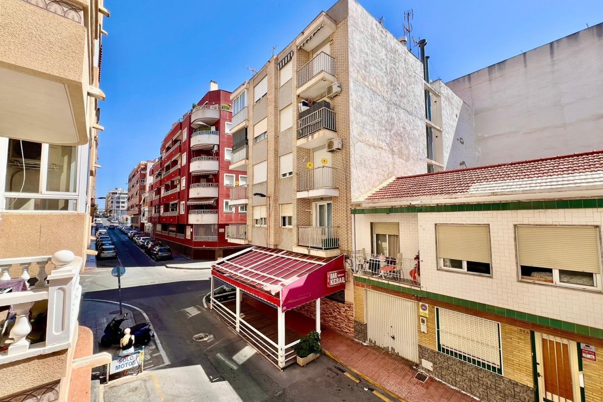Resale - Apartment / Flat -
Torrevieja - Playa del Cura