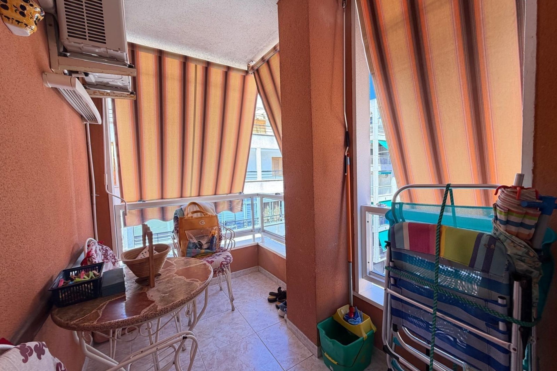 Resale - Apartment / Flat -
Torrevieja - Playa del Cura