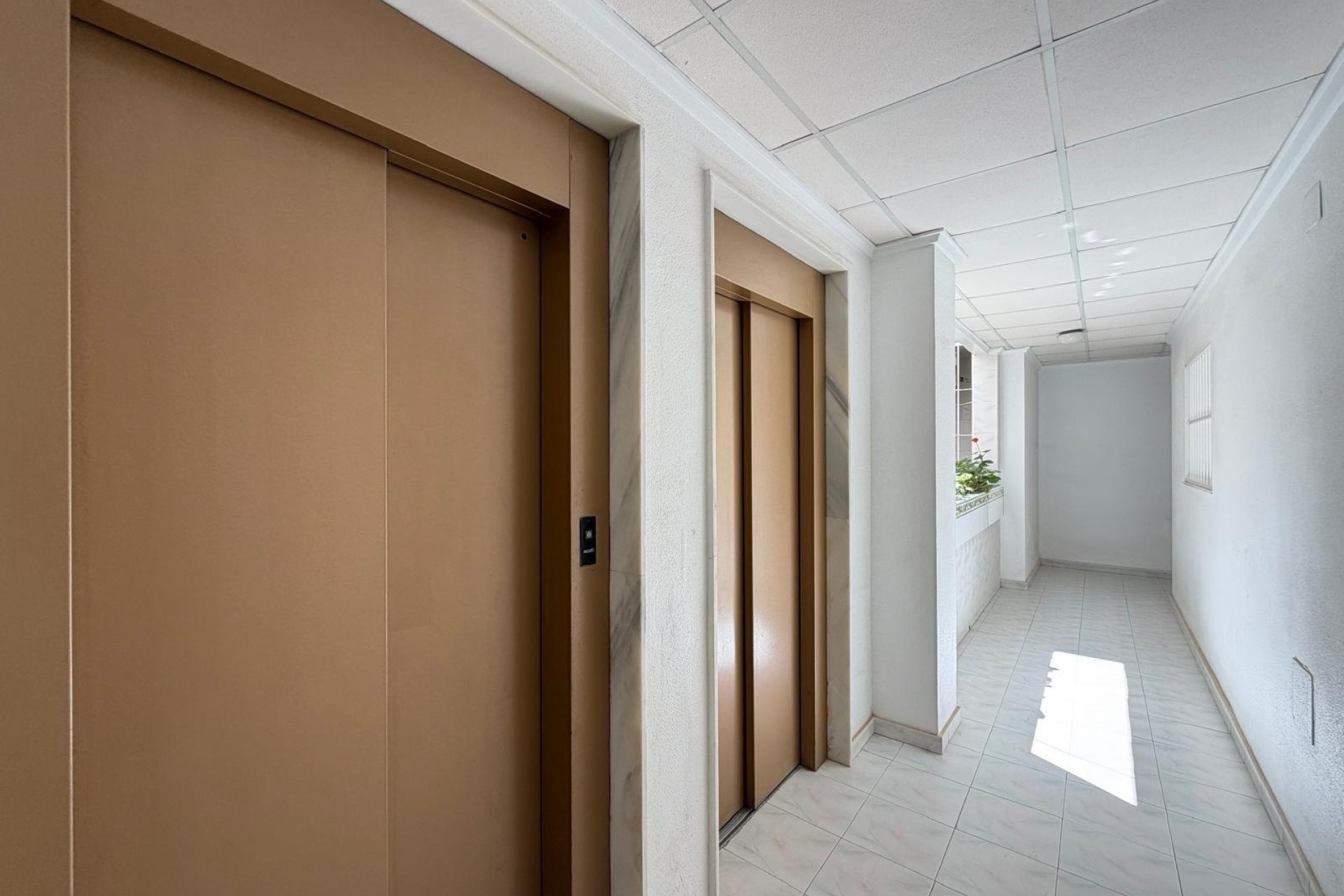 Resale - Apartment / Flat -
Torrevieja - Playa del Cura