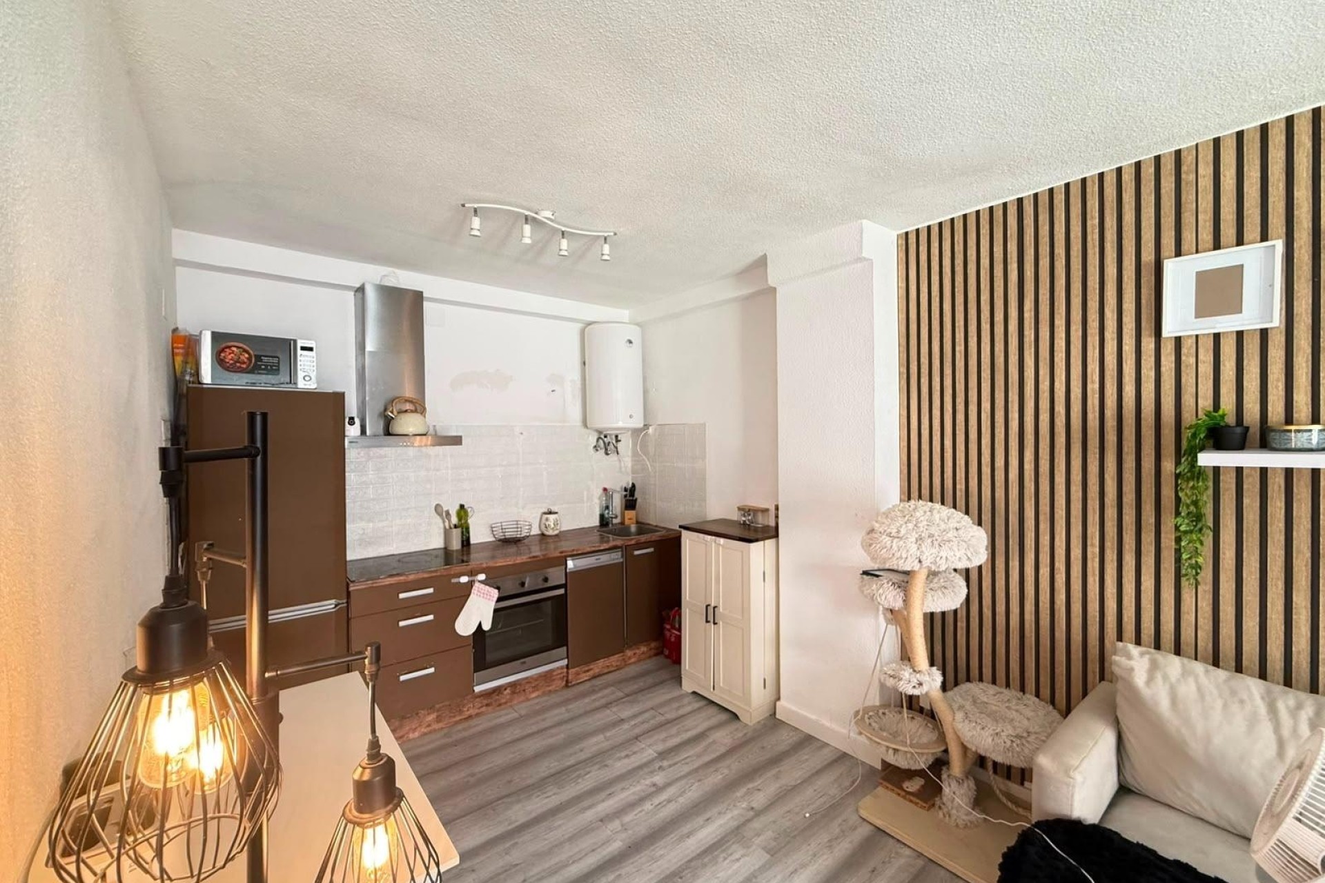 Resale - Apartment / Flat -
Torrevieja - Playa del Cura