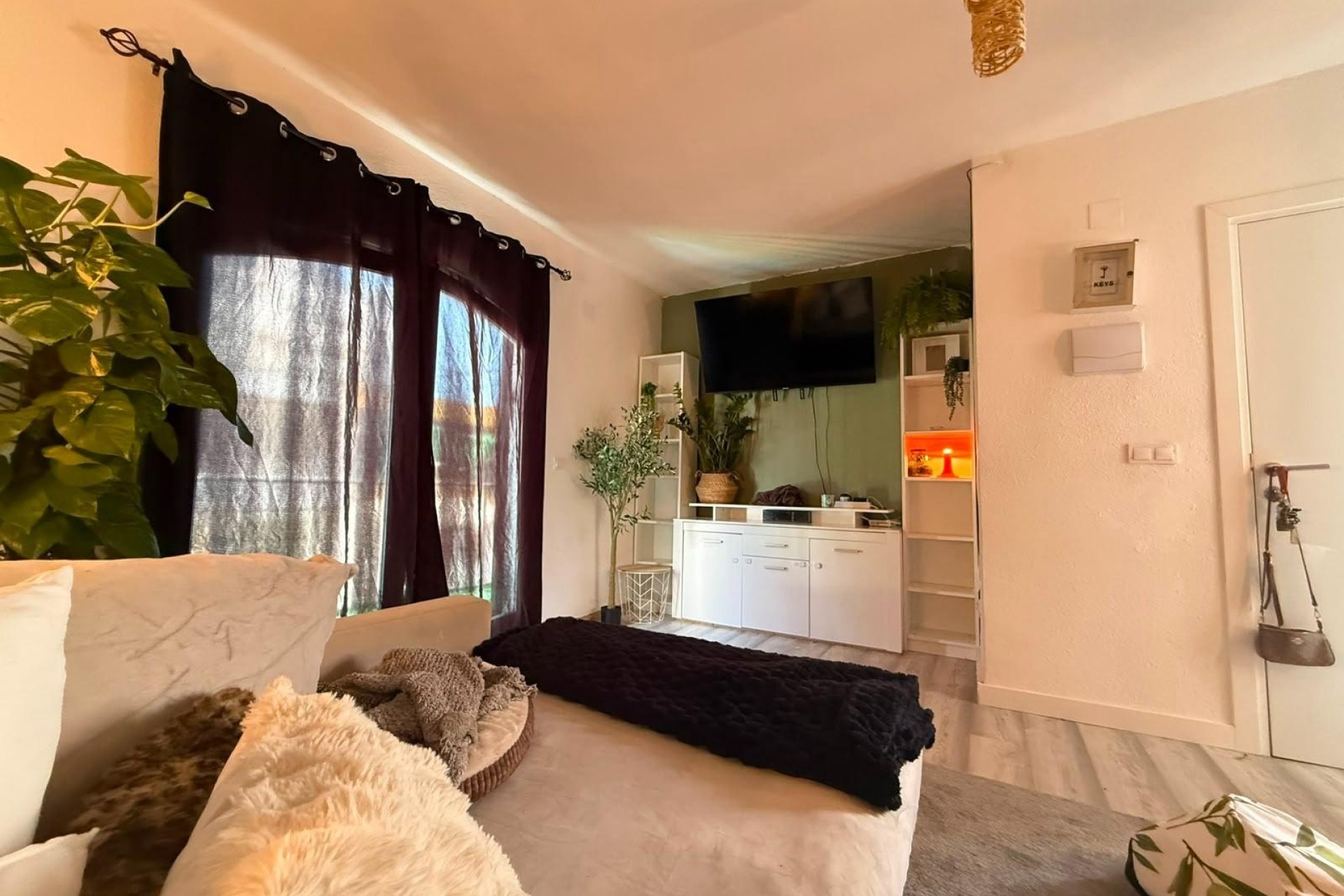Resale - Apartment / Flat -
Torrevieja - Playa del Cura