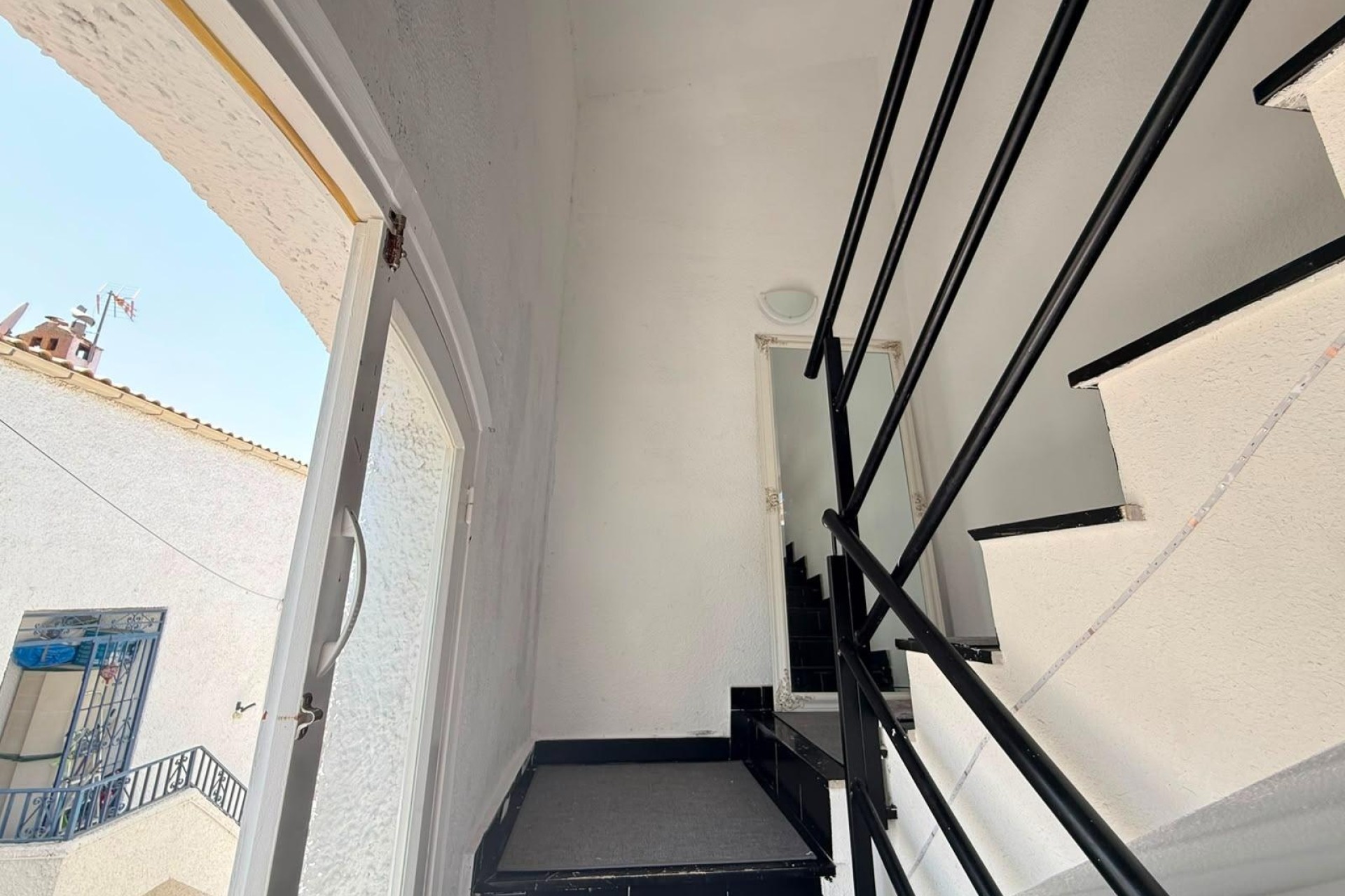 Resale - Apartment / Flat -
Torrevieja - Playa del Cura