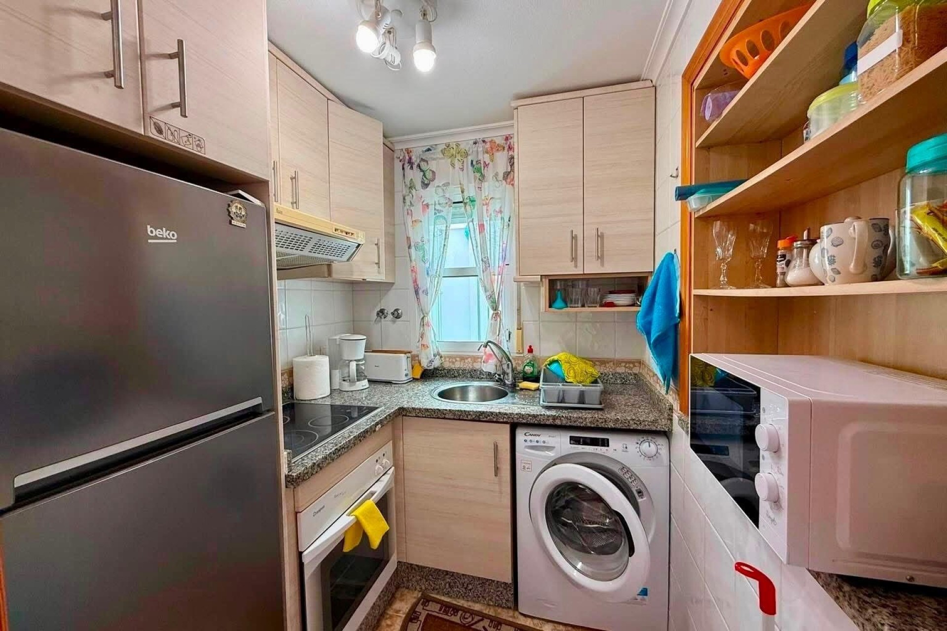 Resale - Apartment / Flat -
Torrevieja - Playa del Cura
