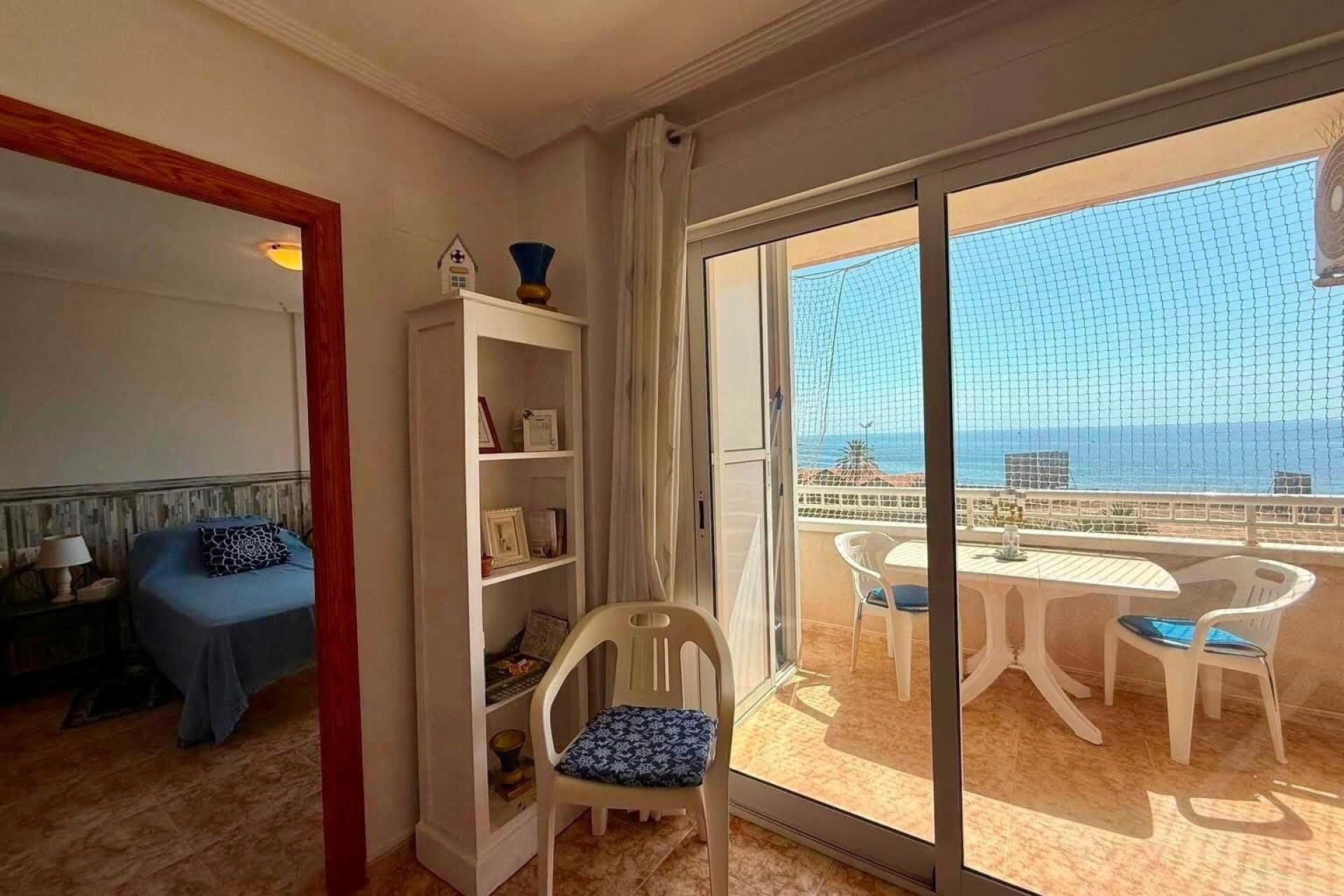 Resale - Apartment / Flat -
Torrevieja - Playa del Cura
