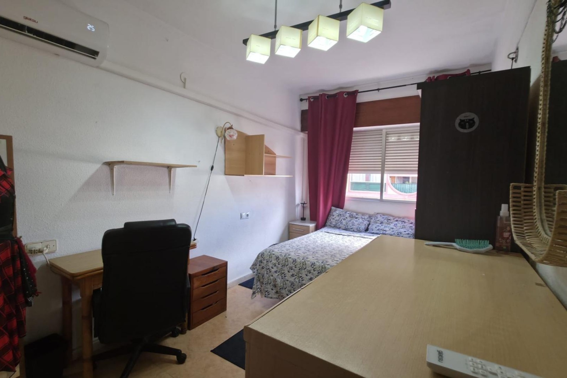 Resale - Apartment / Flat -
Torrevieja - Playa del Cura
