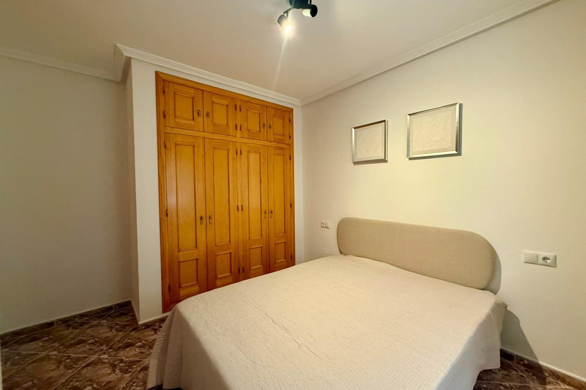 Resale - Apartment / Flat -
Torrevieja - Playa del Cura
