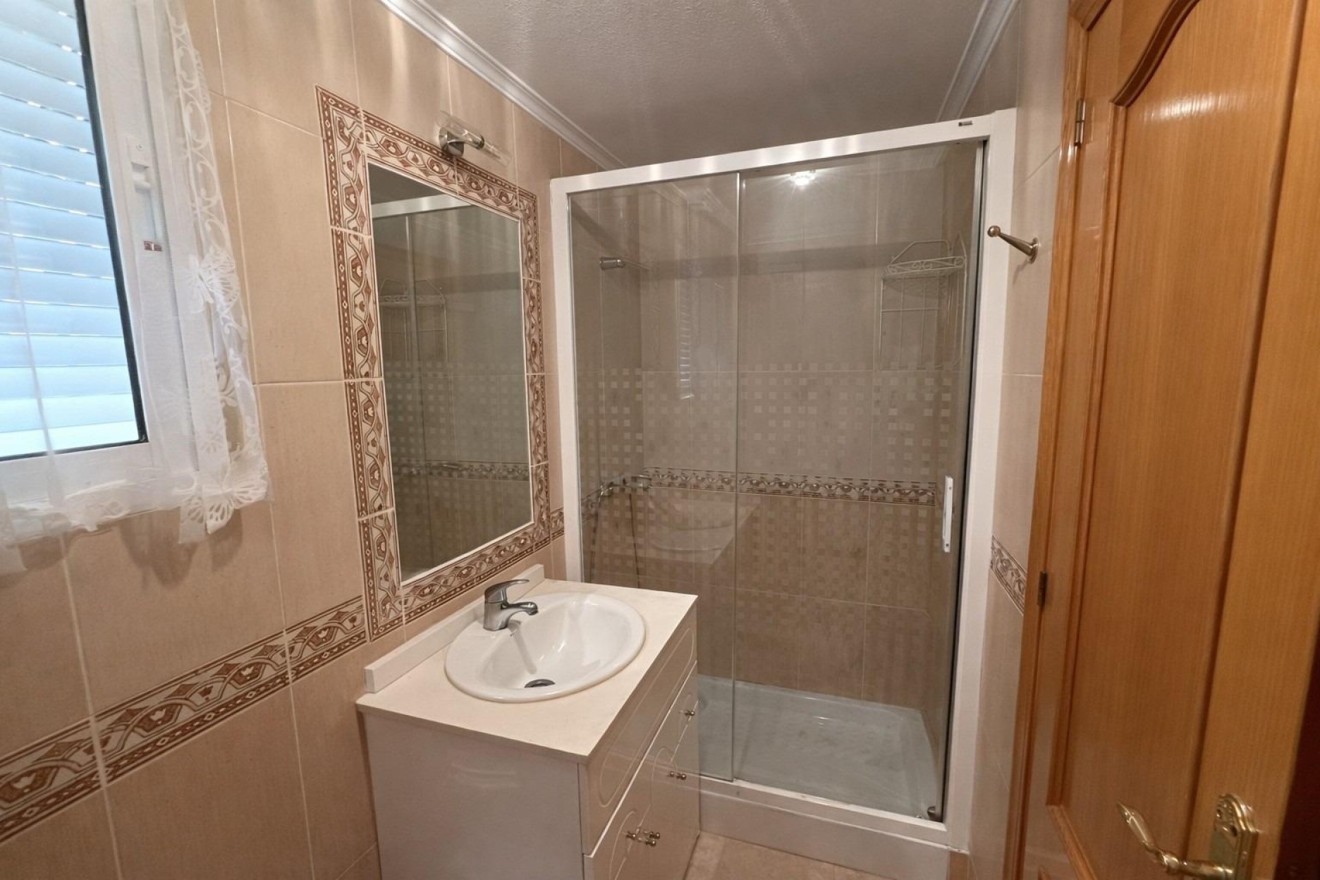 Resale - Apartment / Flat -
Torrevieja - Playa del Cura