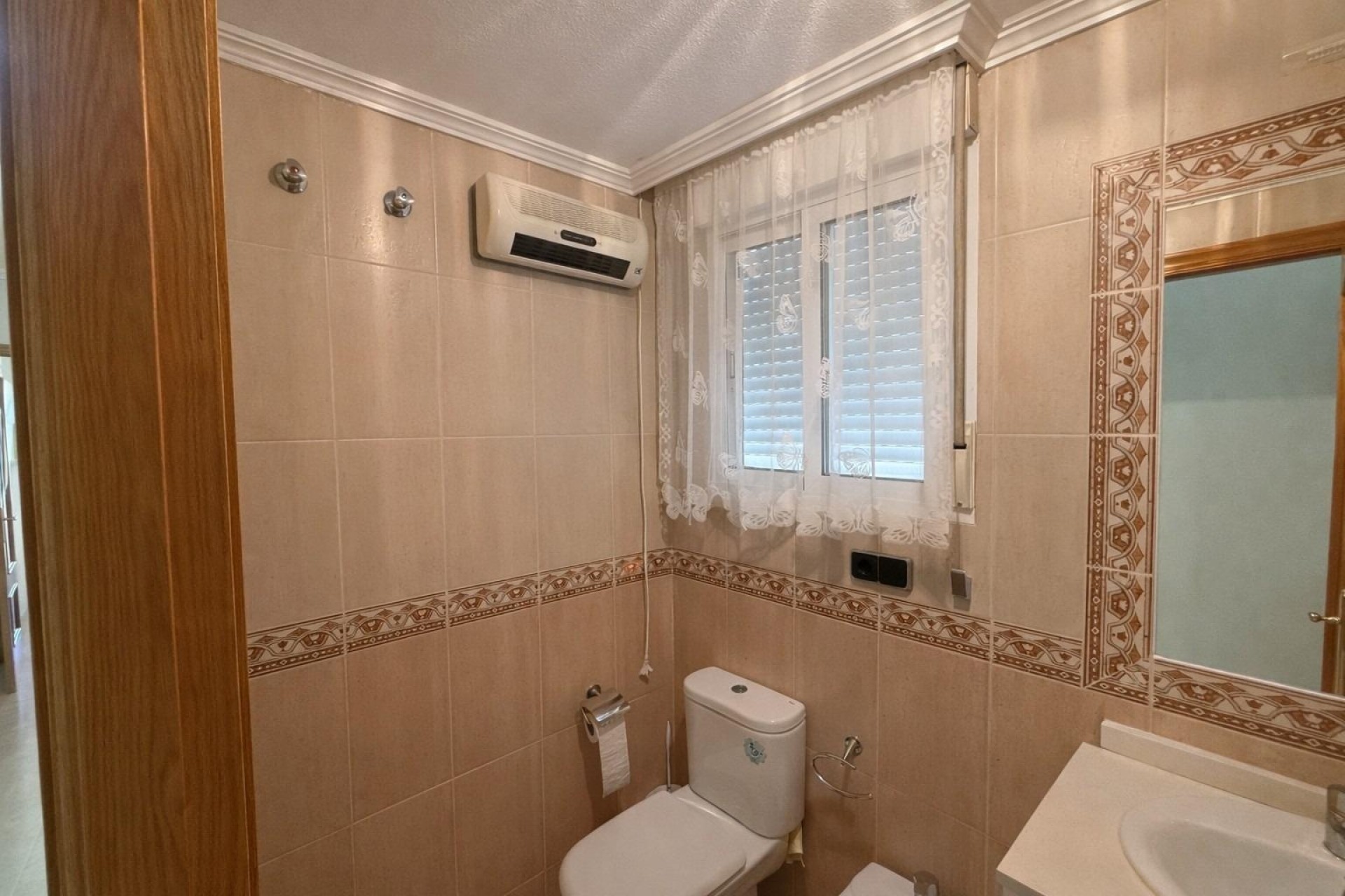 Resale - Apartment / Flat -
Torrevieja - Playa del Cura