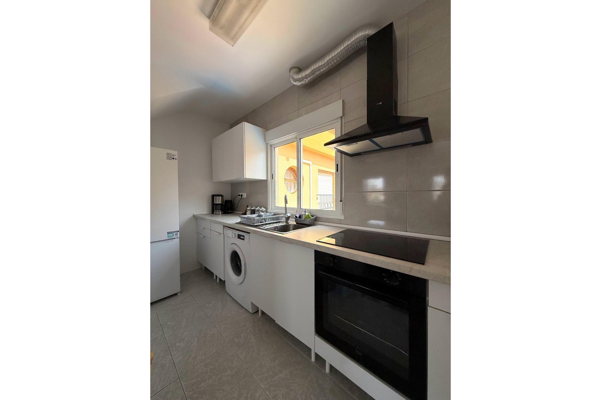 Resale - Apartment / Flat -
Torrevieja - Playa del Cura