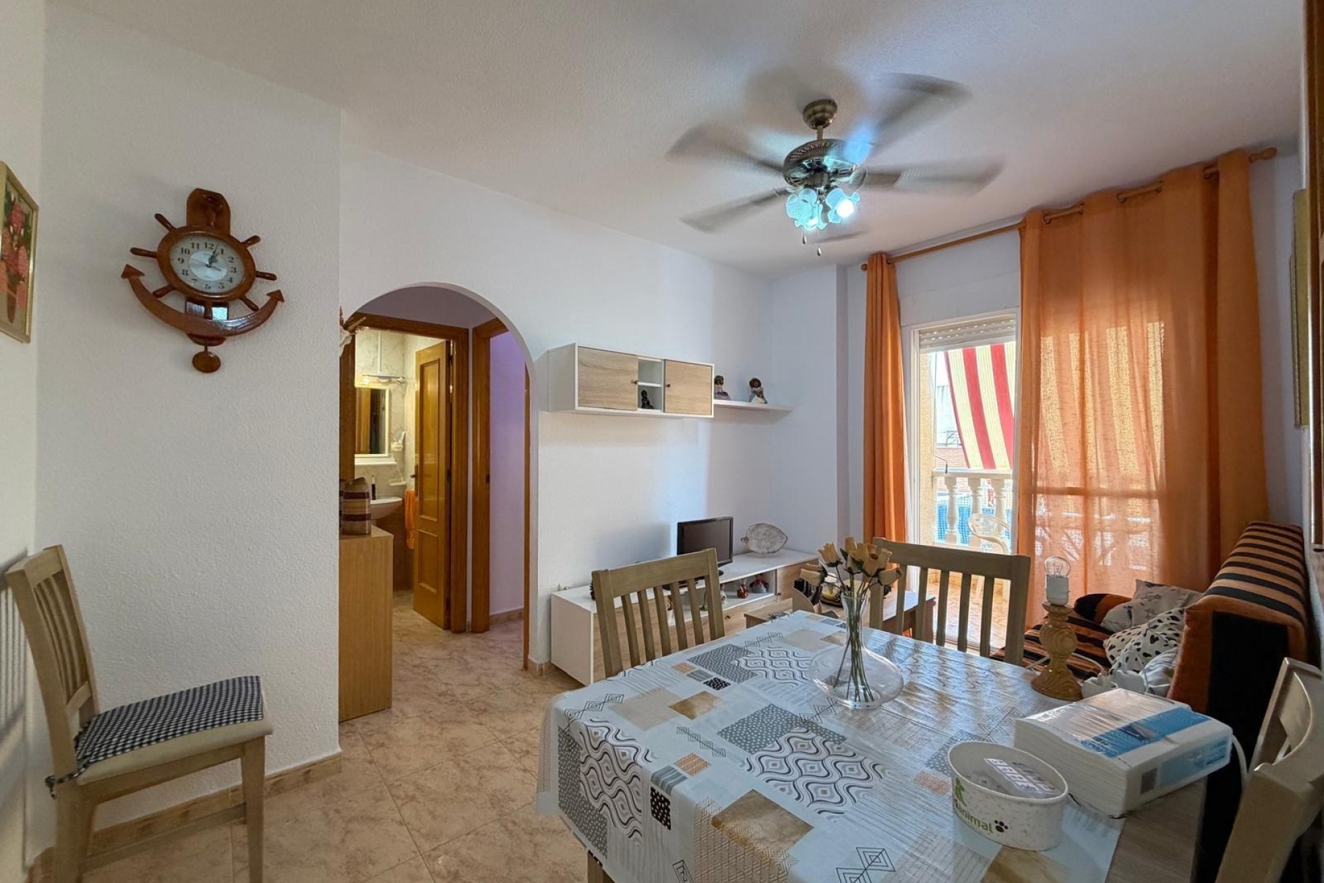 Resale - Apartment / Flat -
Torrevieja - Playa del Cura