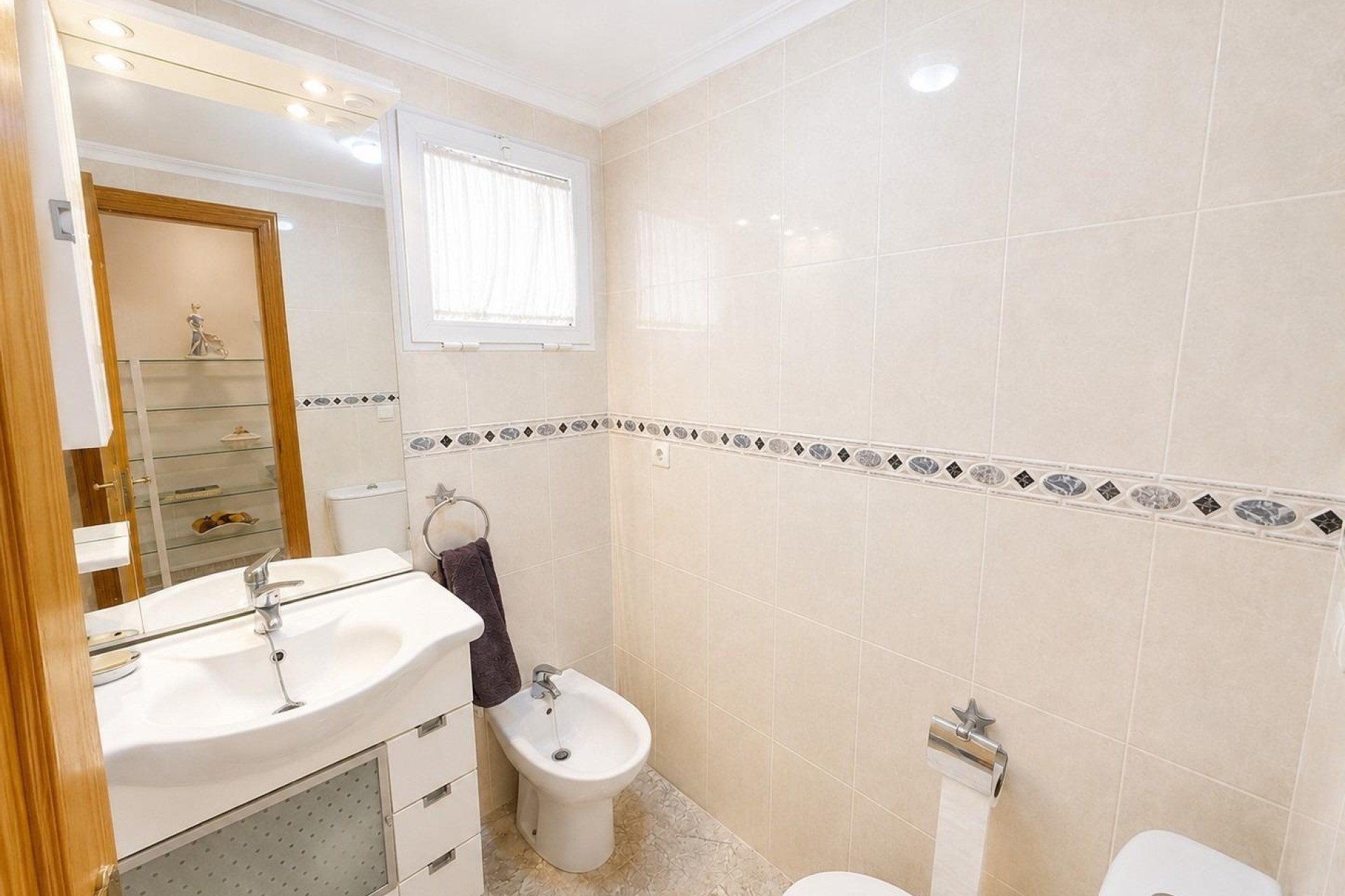 Resale - Apartment / Flat -
Torrevieja - Playa del Cura