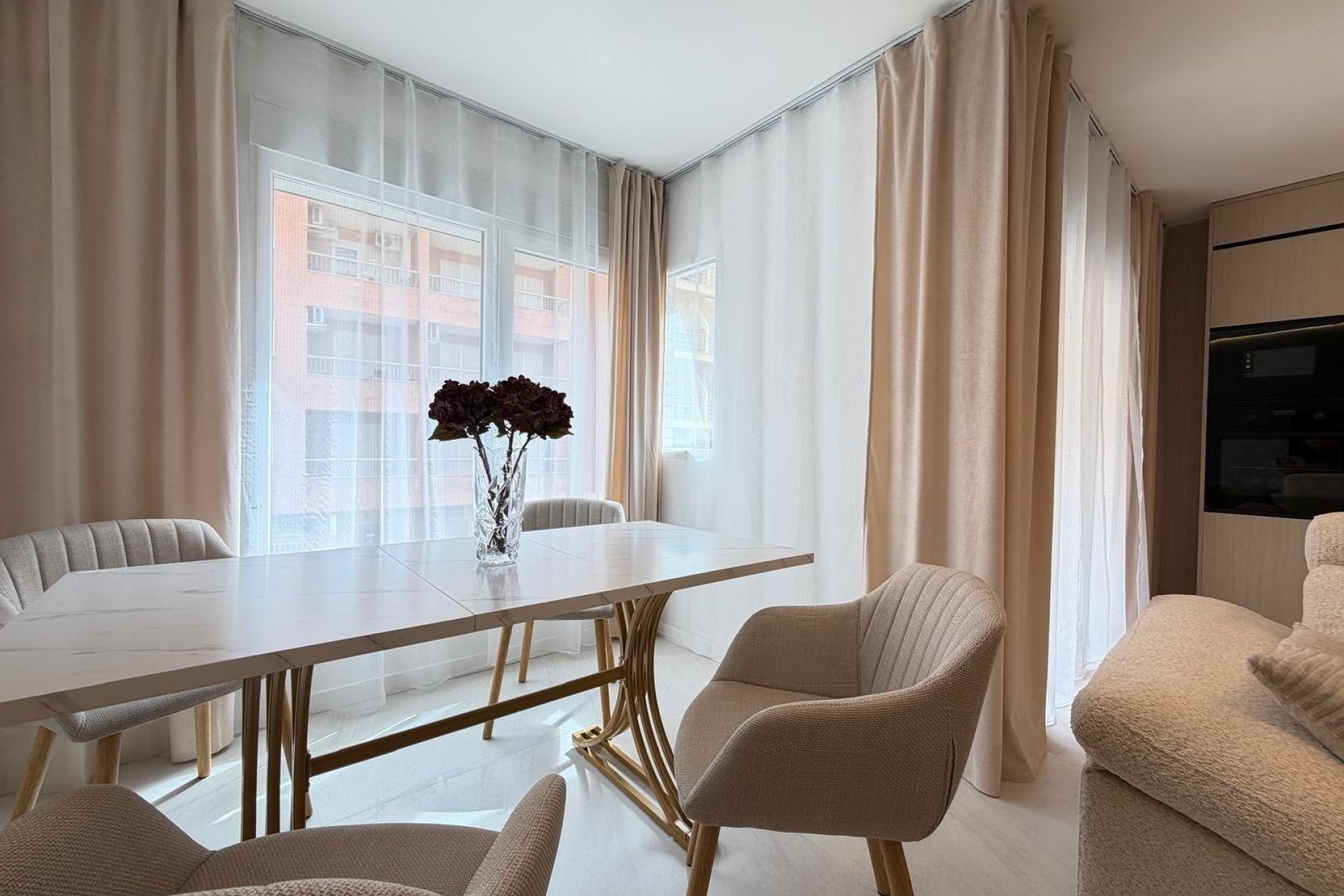 Resale - Apartment / Flat -
Torrevieja - Playa del Cura