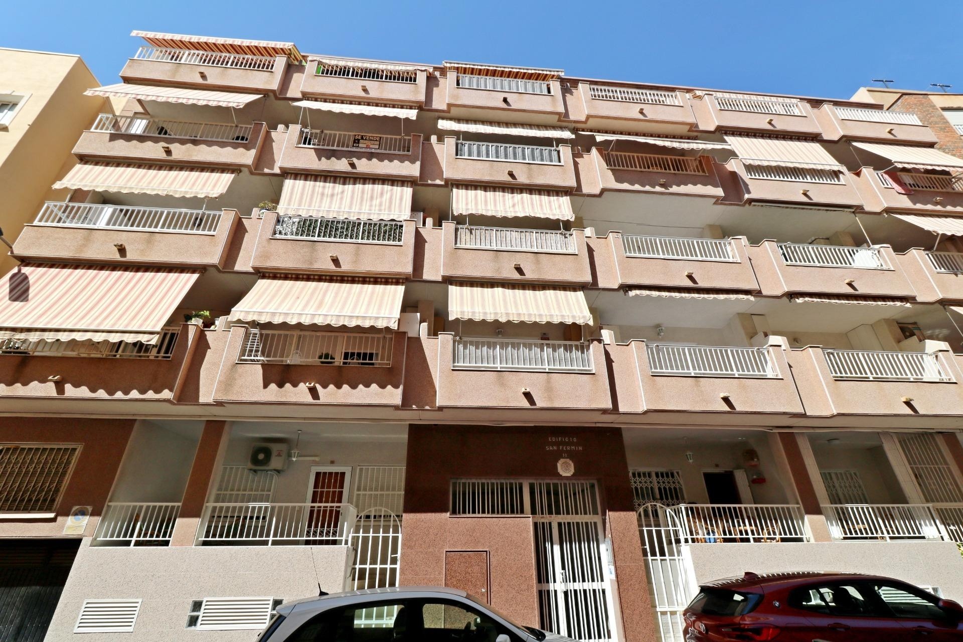 Resale - Apartment / Flat -
Torrevieja - Playa del Cura