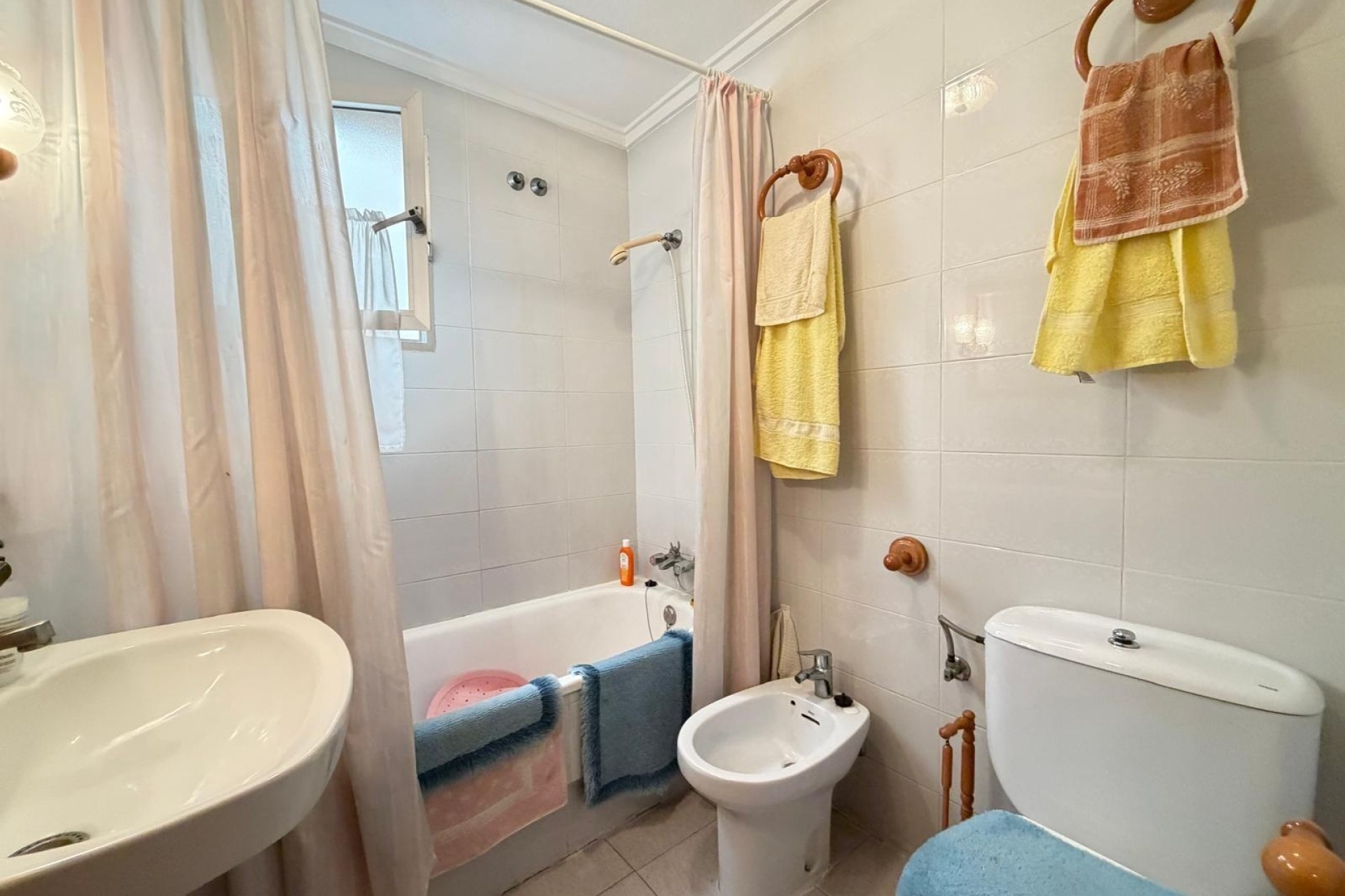 Resale - Apartment / Flat -
Torrevieja - Playa del Cura