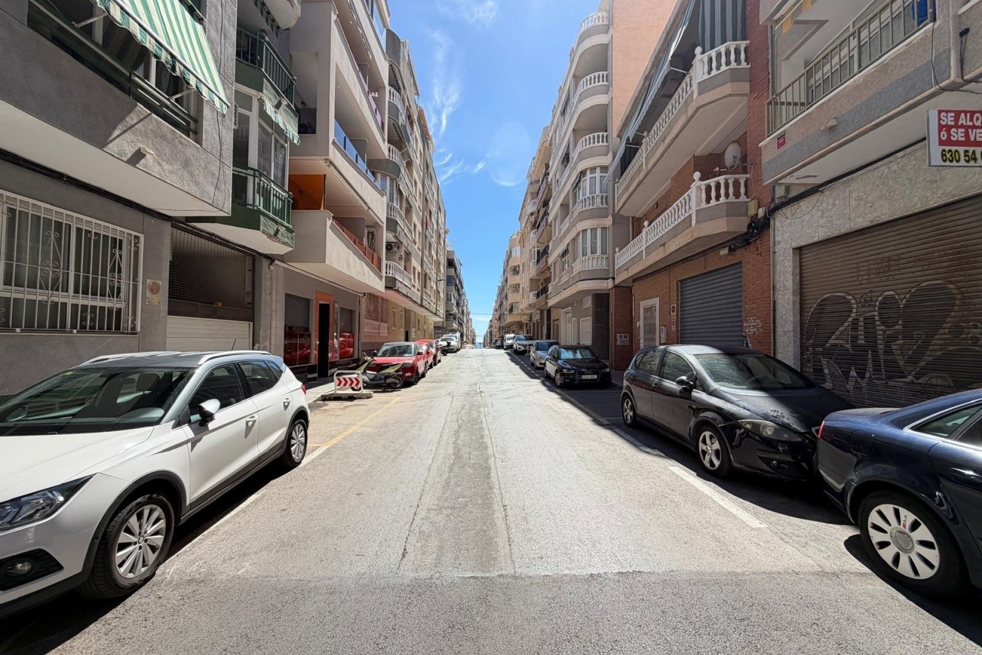 Resale - Apartment / Flat -
Torrevieja - Playa del Cura