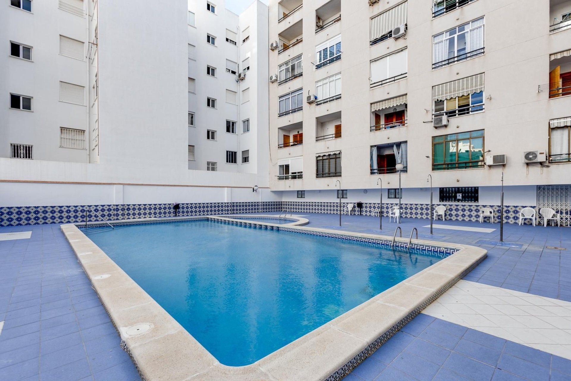 Resale - Apartment / Flat -
Torrevieja - Playa del Cura