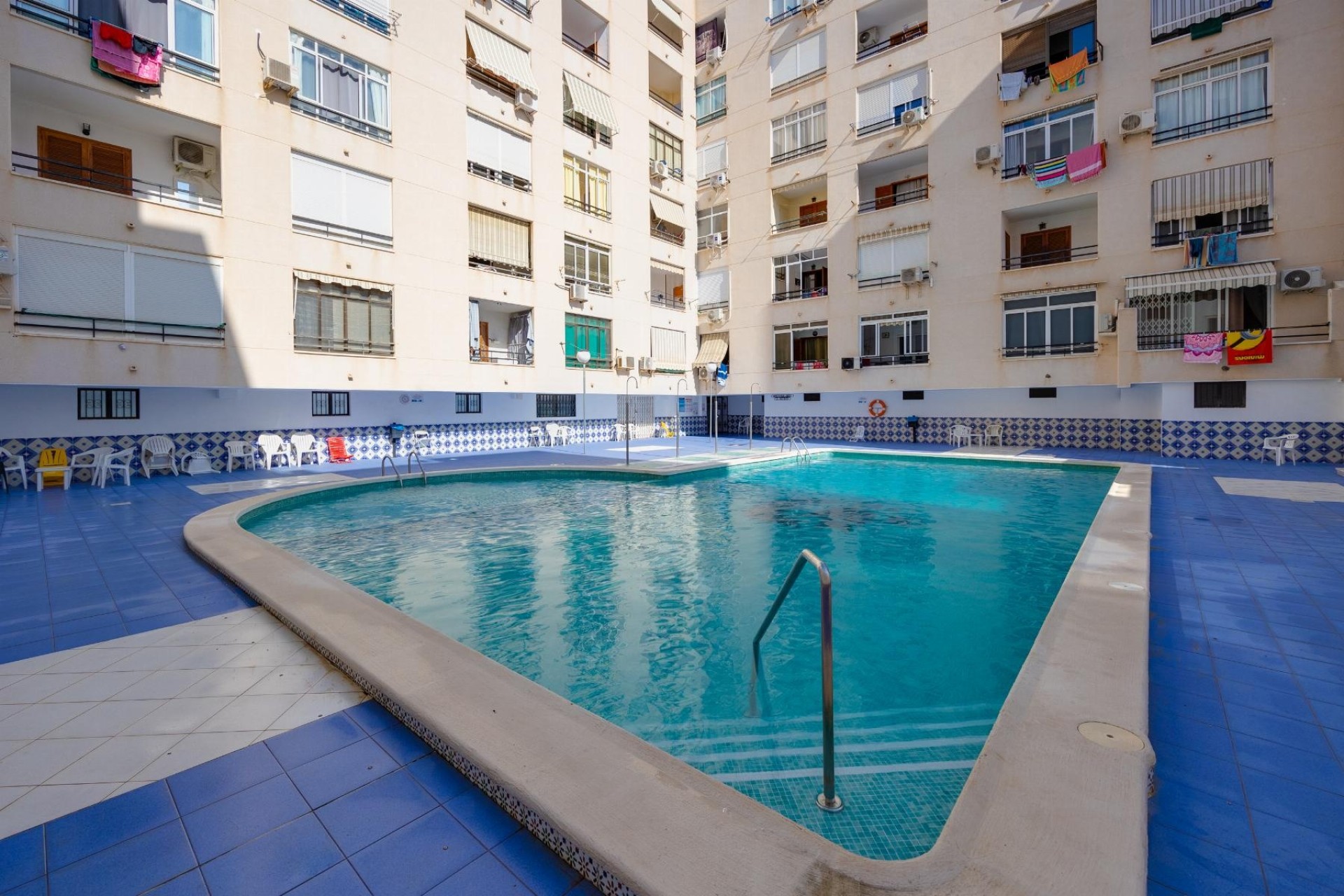 Resale - Apartment / Flat -
Torrevieja - Playa del Cura