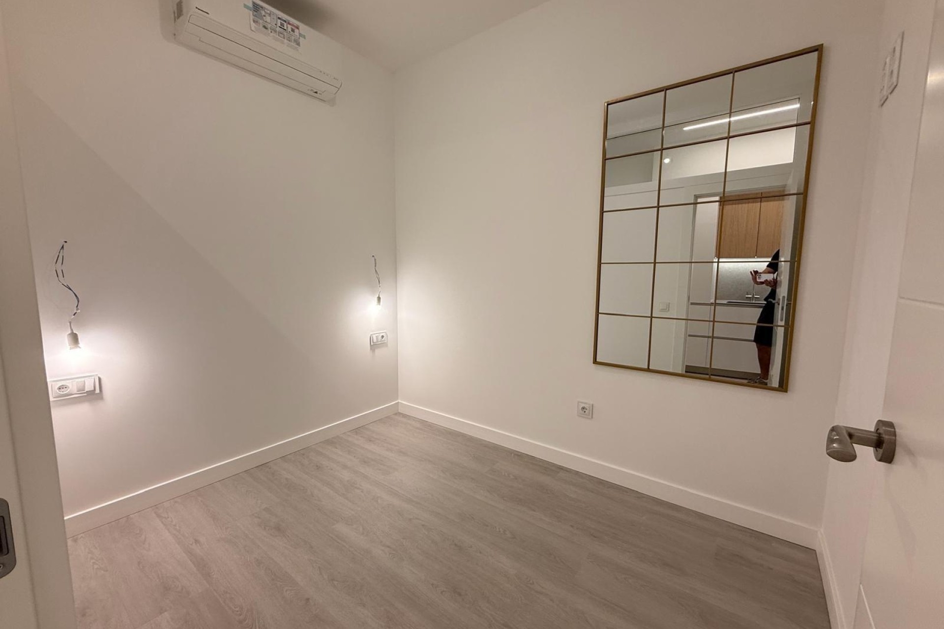 Resale - Apartment / Flat -
Torrevieja - Playa del Cura